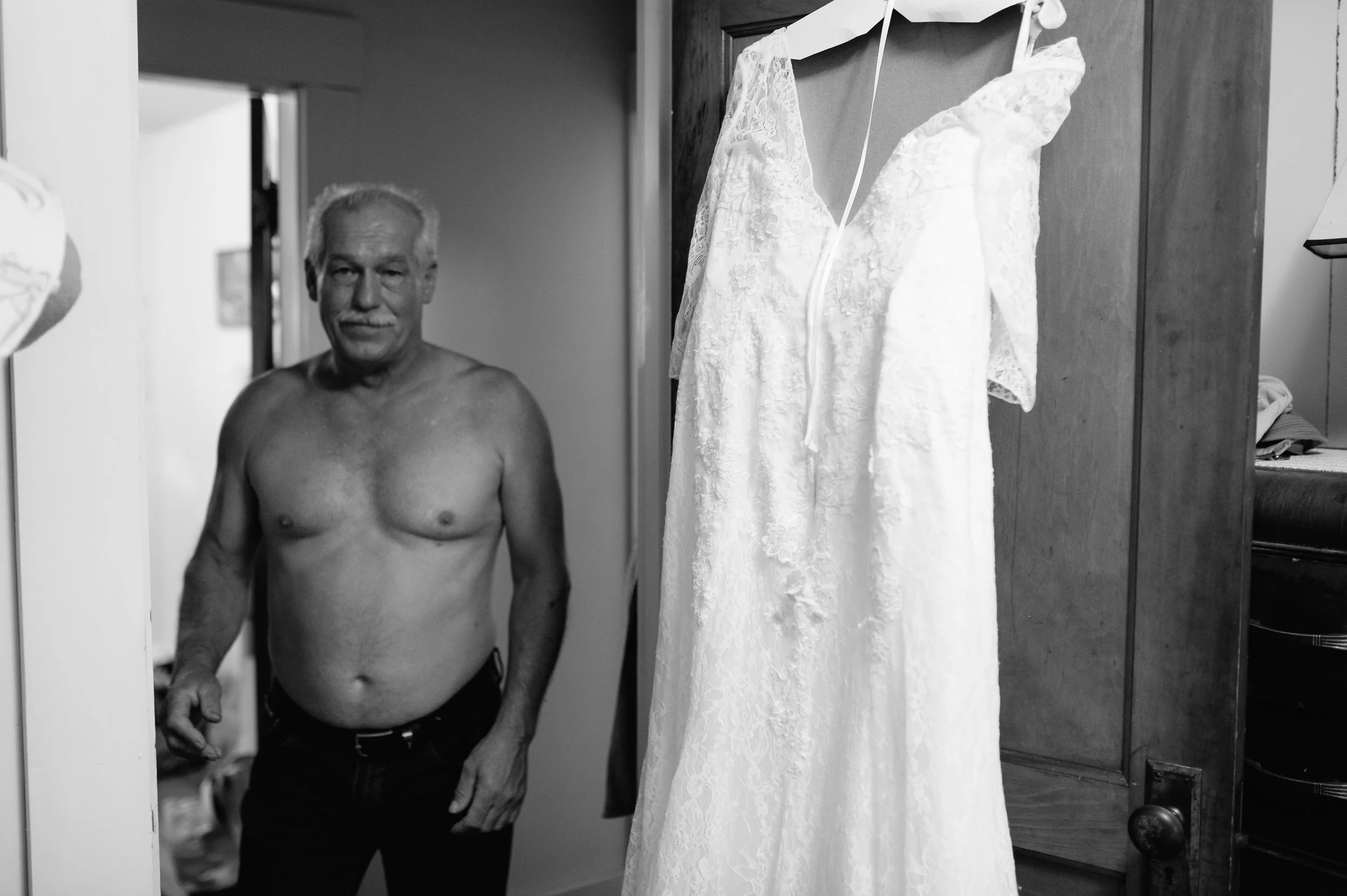 magda getting ready-17.jpg