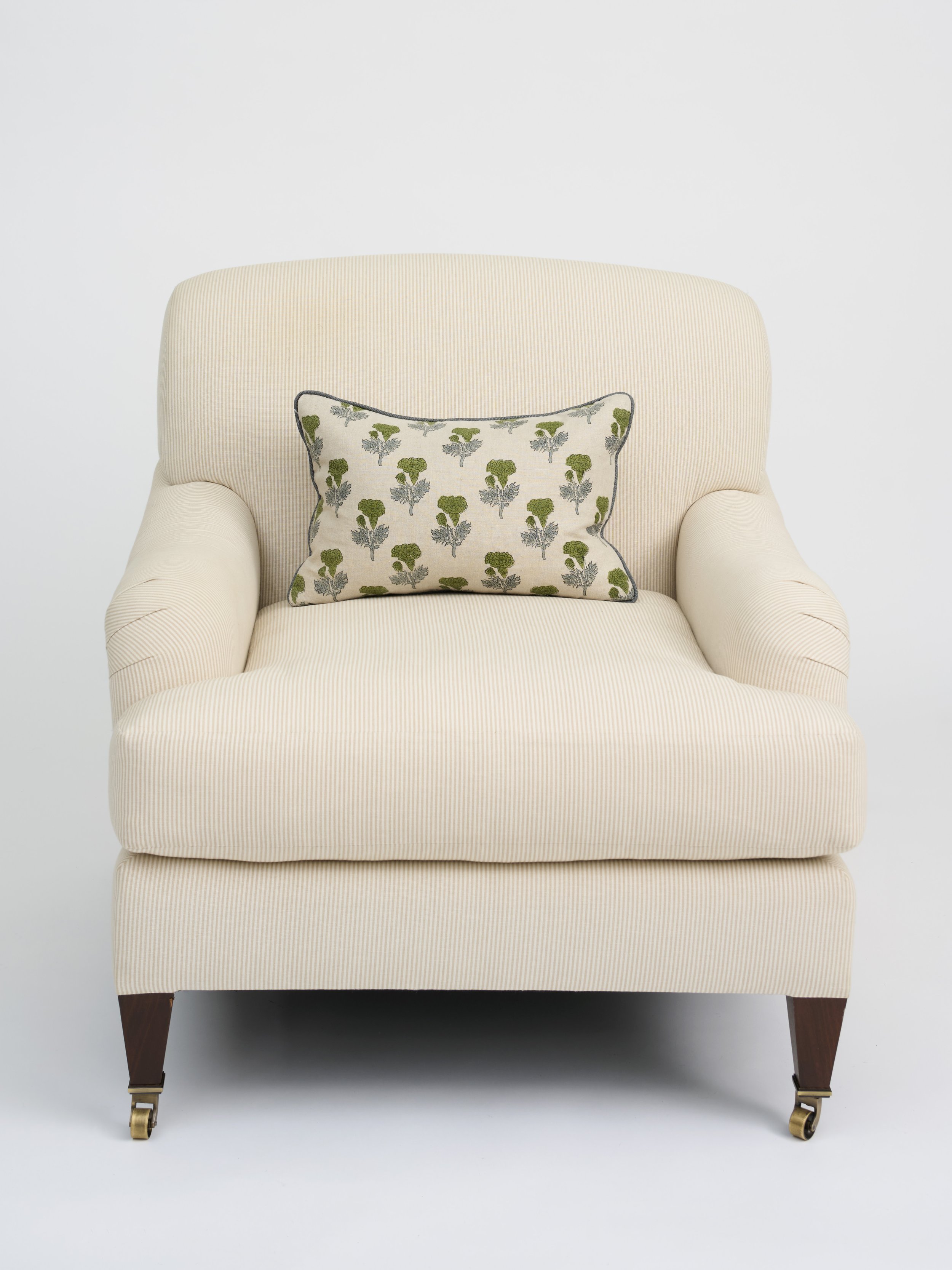 Howie Chair