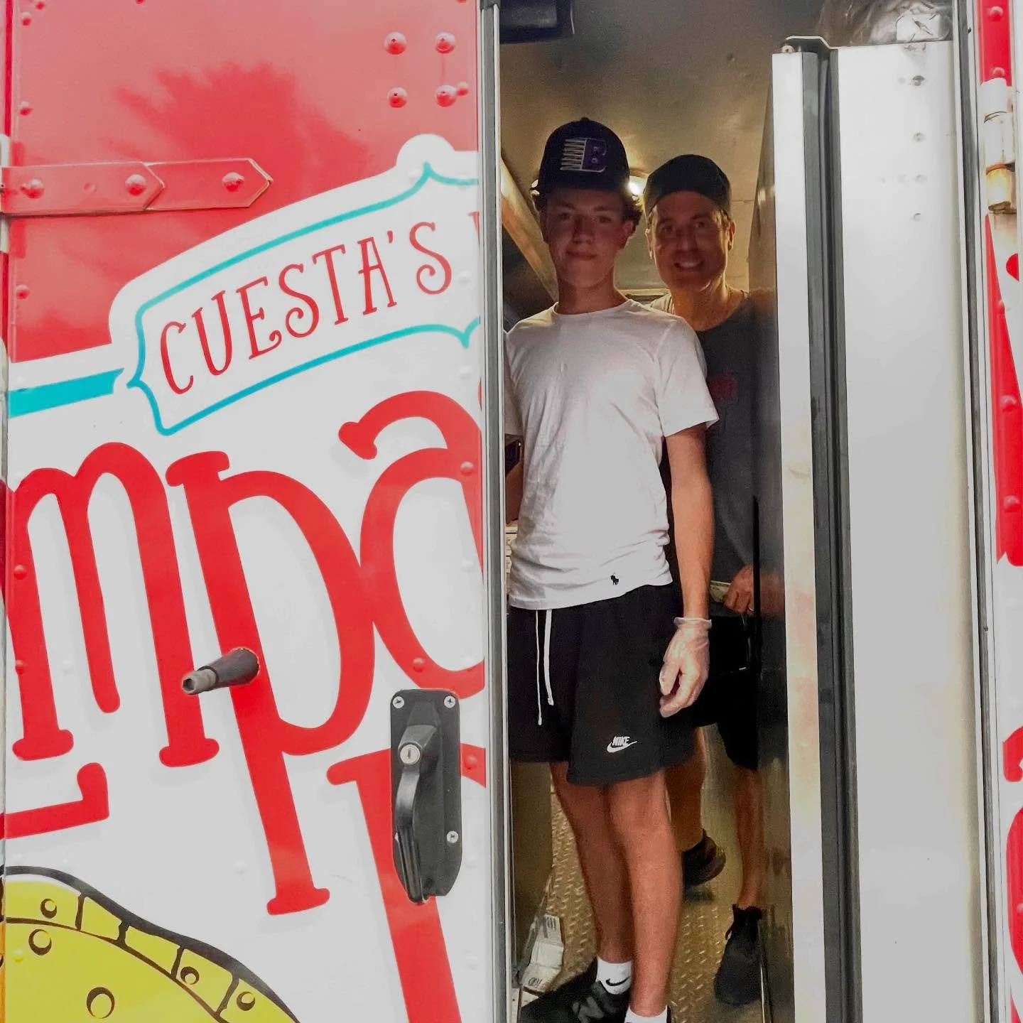 Public Schedule:
-7/9 Cross Point Lowell 11:30-1PM
-7/11 @lowellfarmersmarketcti 350 Dutton St
-7/12 @treehousebrewco Charlton
-7/13 @farmlowell Jackson St Lowell 10-1PM
-7/14 @billericacommfarmersmarket 793 Boston Rd.