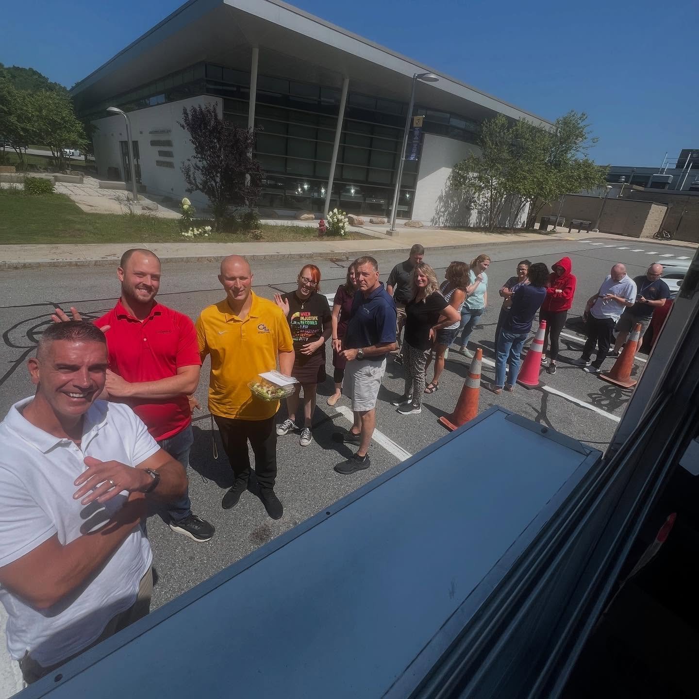 Public Schedule:
-8/14 @tewksburycommunitymarket 288 Livingston St 4-7PM
-8/17 @farmlowell Jackson St 10-1PM
-8/18 @billericacommfarmersmarket 793 Boston RD. 3-7PM