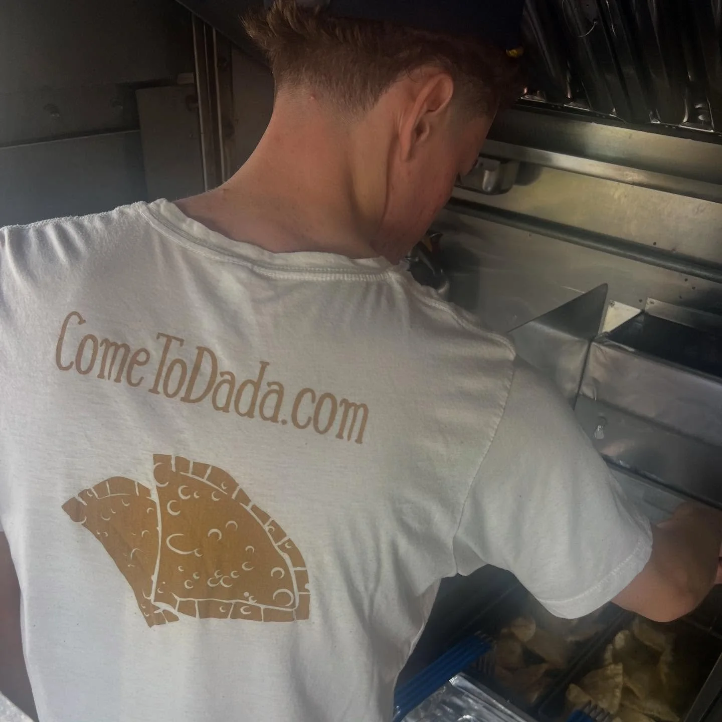 Public Schedule:
-10/1 Cross Point Lowell 11:30-1PM
-10/2 @tewksburycommunitymarket  4-6:30PM 288 Livingston Rd.
-10/3 @treehousebrewco Charlton MA 12-7PM
-10/4 @westernavearts &amp; @navigationbrewingco Lowell 12-7PM