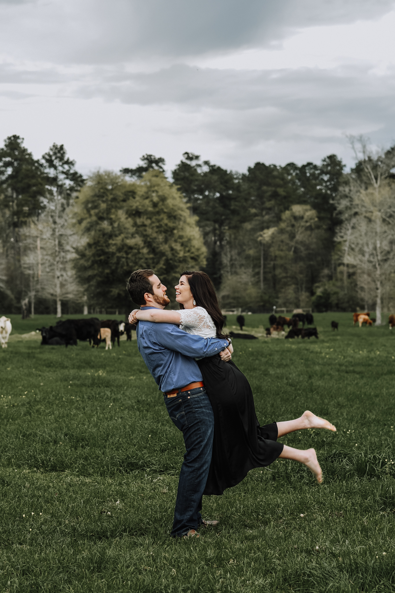 Engagement Session on Country Land in Clinton, Louisiana by Baton Rouge photographer Magnolia and Grace Photography
