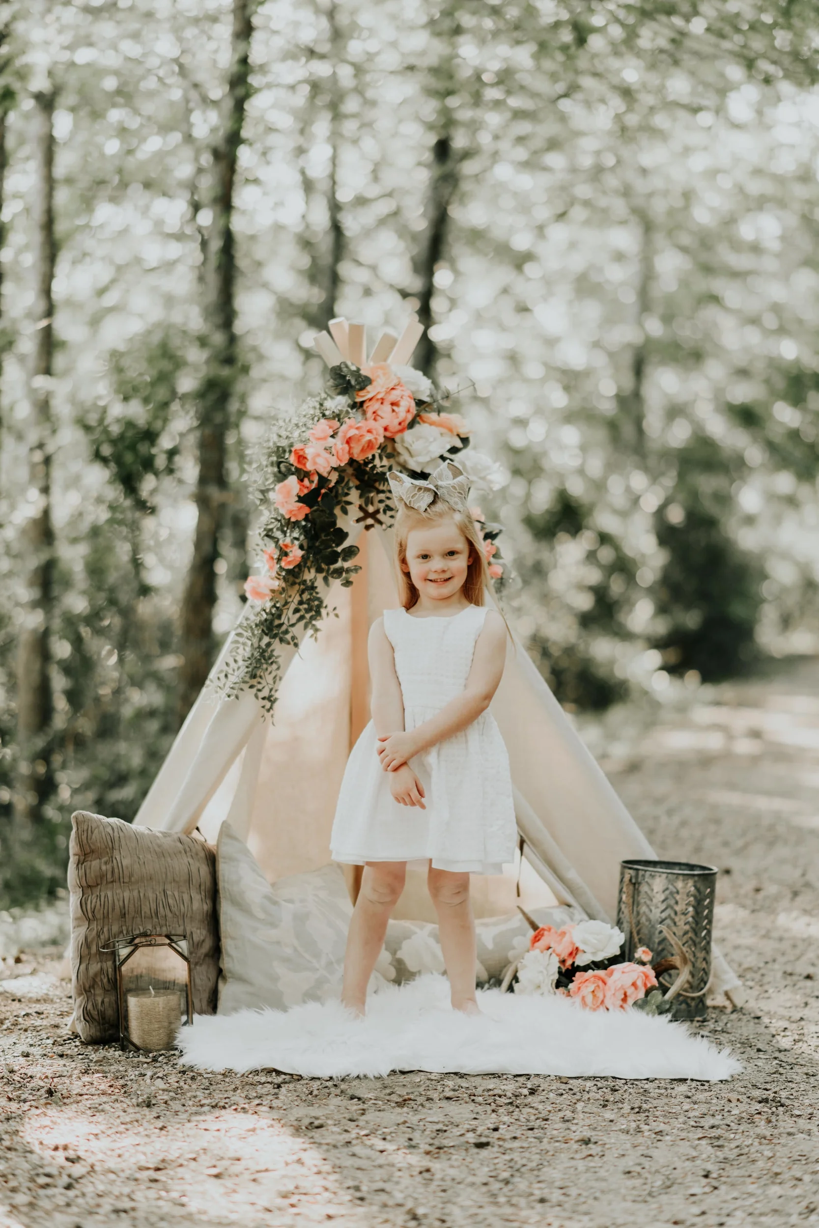 Mommy and Me Boho Styled Mini Session located in Clinton photographed by Magnolia and Grace Photography.