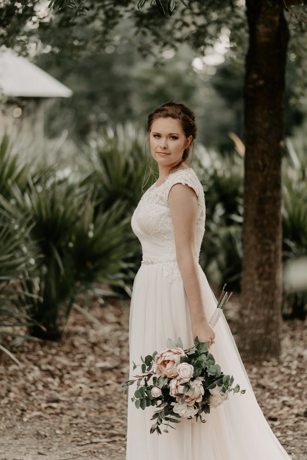 Beautiful, Simple Baton Rouge, Louisiana Bridal Session Pictures located at LSU Hilltop Arboretum Photographed by Magnolia and Grace Photography based out of Denham Springs, LA