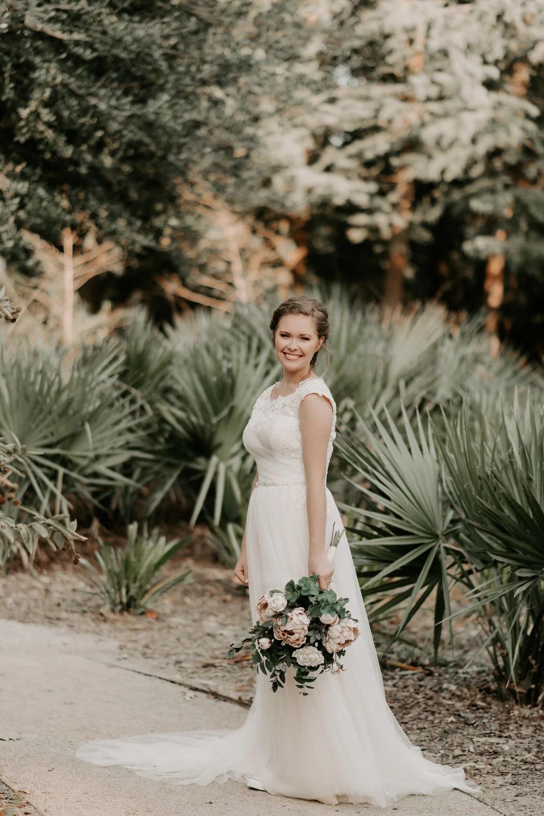 Beautiful, Simple Baton Rouge, Louisiana Bridal Session Pictures located at LSU Hilltop Arboretum Photographed by Magnolia and Grace Photography based out of Denham Springs, LA