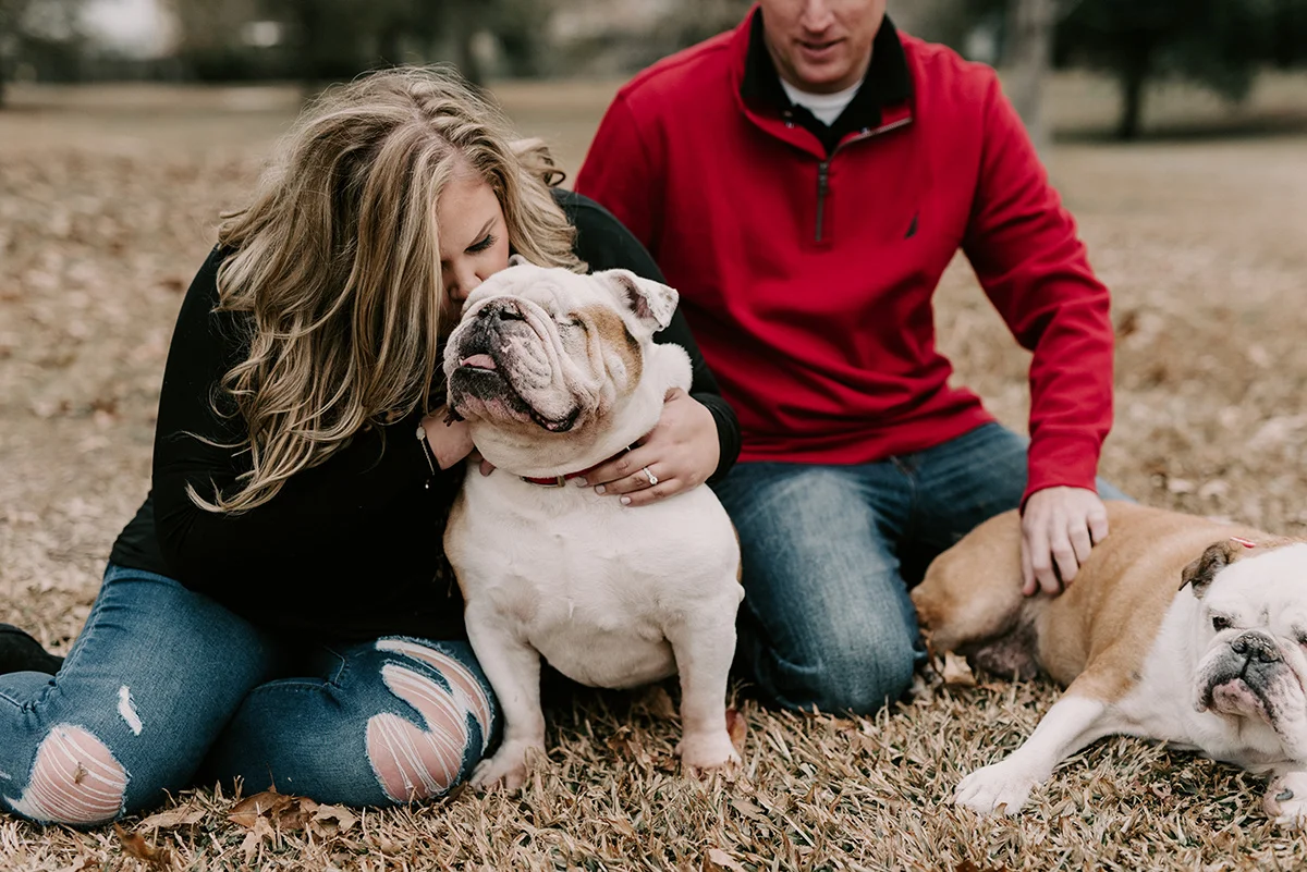 New Orleans, Louisiana Engagement Session at Lafreniere Park. Photographed by Baton Rouge Wedding Photographer, Magnolia and Grace Photography.