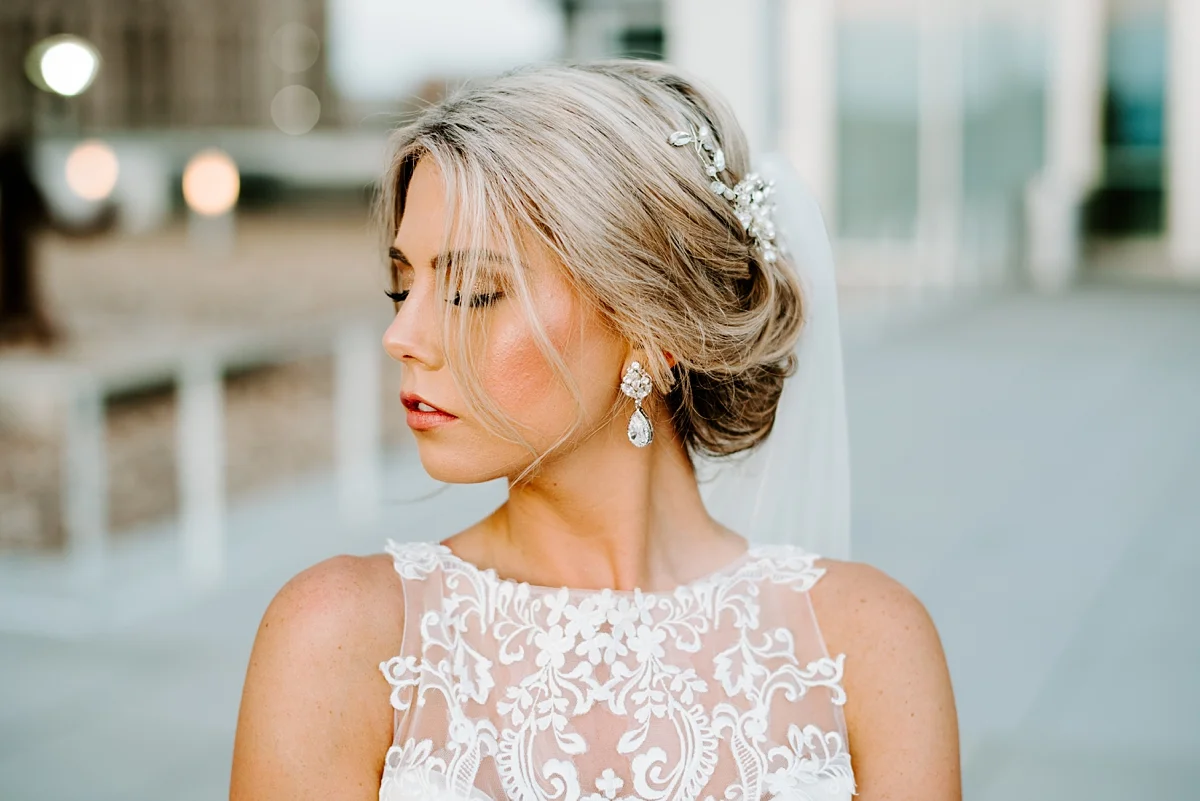 Baton Rouge Downtown Bridal Session Shaw Center photographed by Taylor Hubbs Photography, Wedding and Family photographer in Baton Rouge, Louisiana