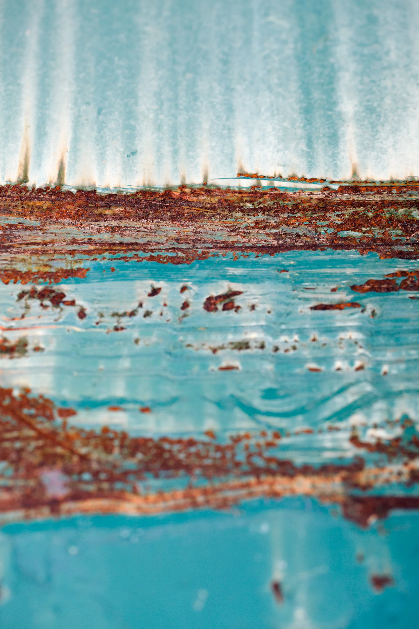 Rusty-Abstract-Waterfall-Scene-Web_03597.jpg