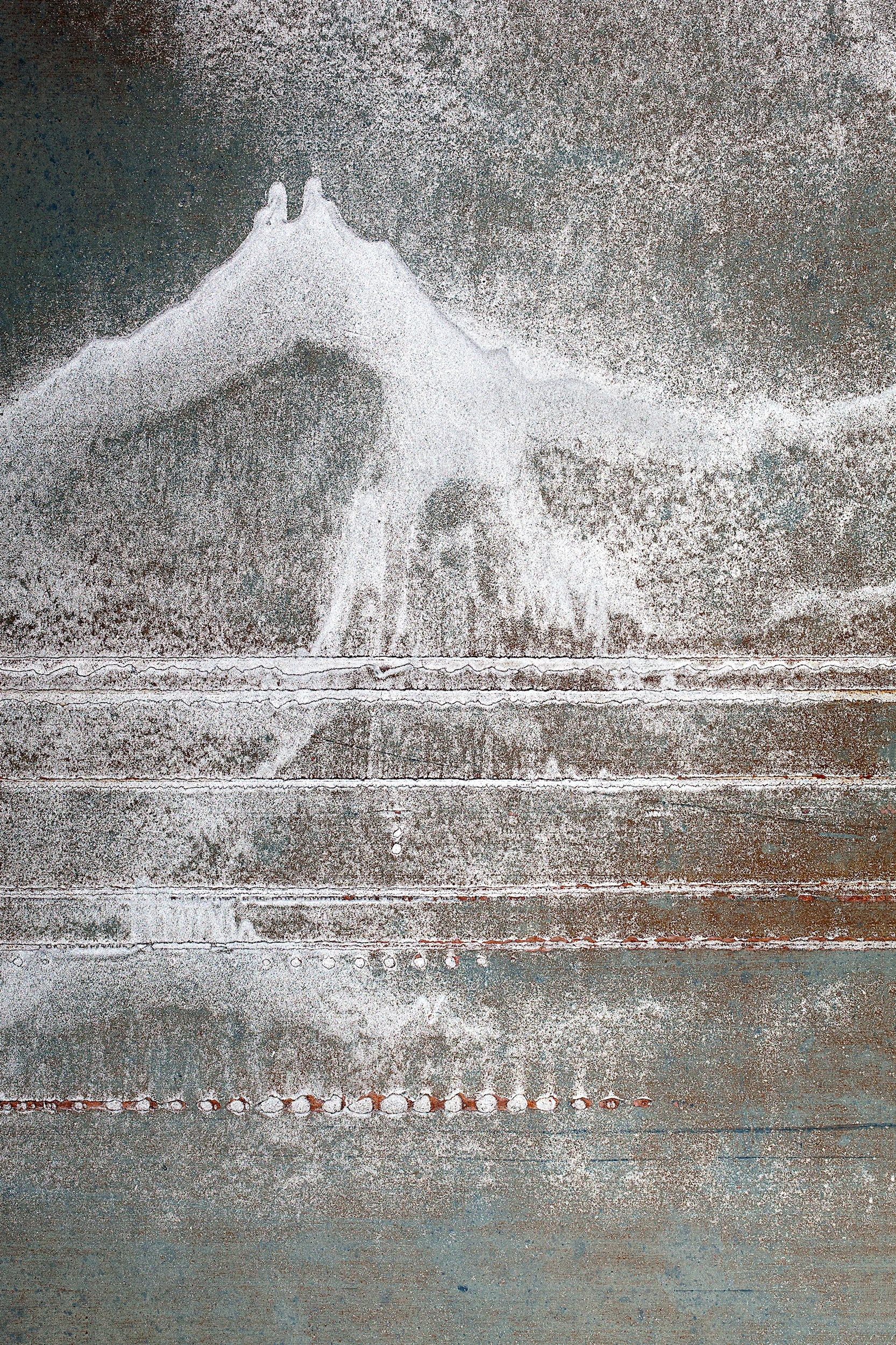 Corrosion-Mountain-Landsacape-On-New-Grapevine-Train-Door_68270.jpg