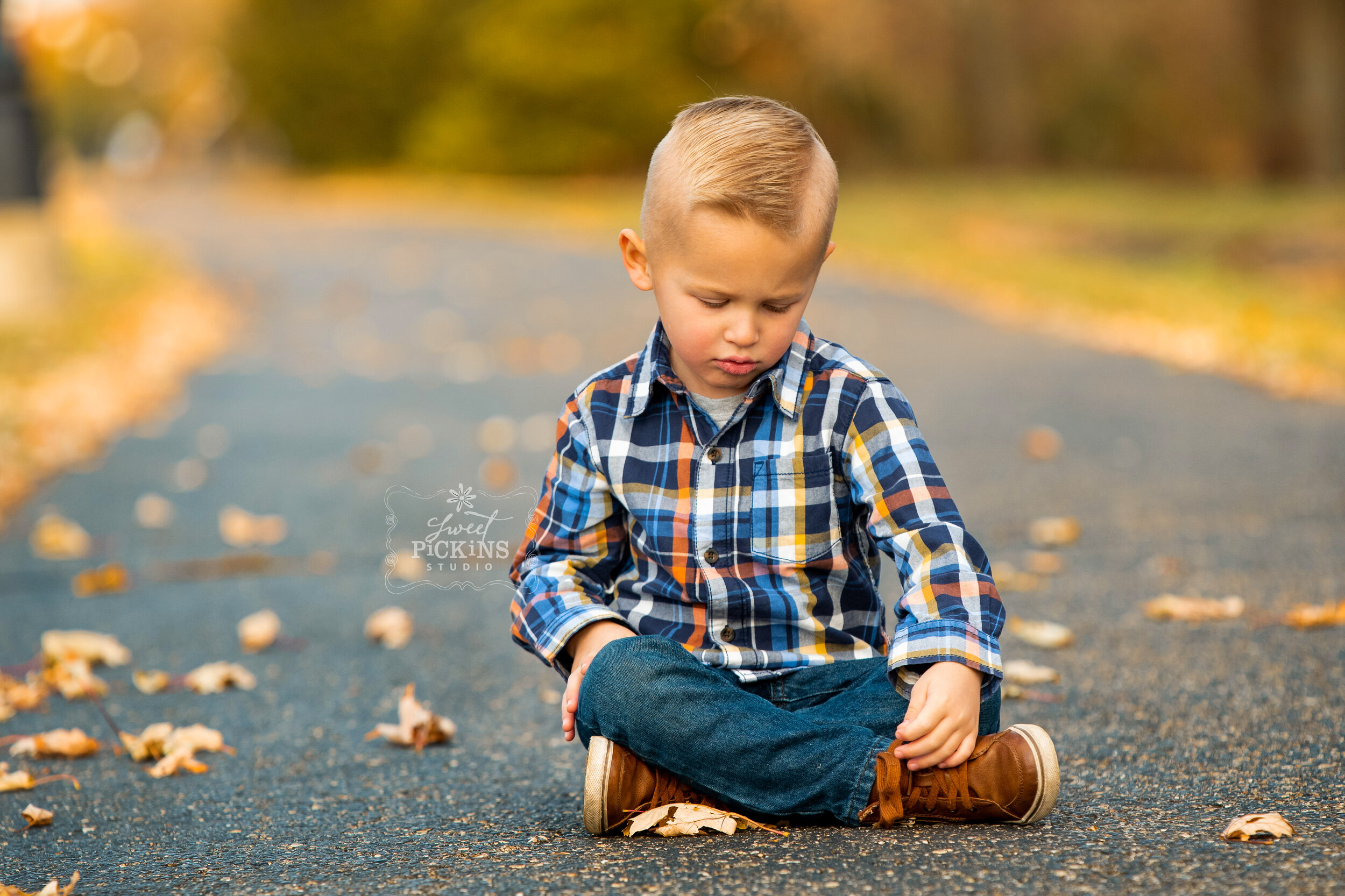 The Bergs | Family Session | Riverwalk Peru, Indiana — Sweet Pickins ...