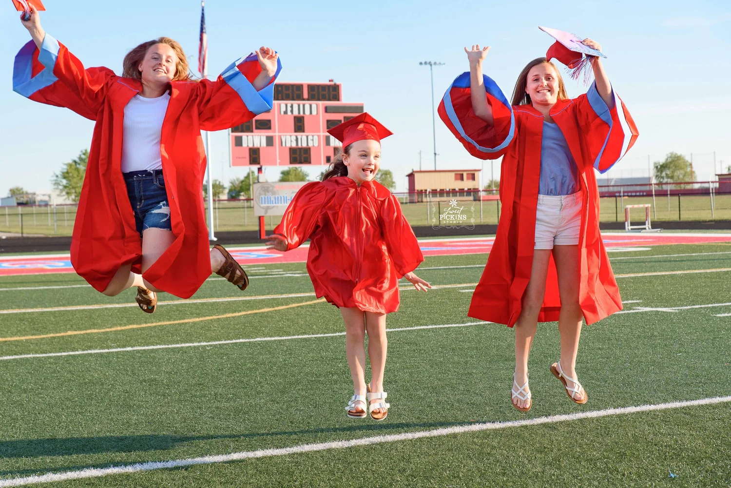 Senior Grad High School Senior Graduation Cap & Gown Photography — Sweet Pickins ...