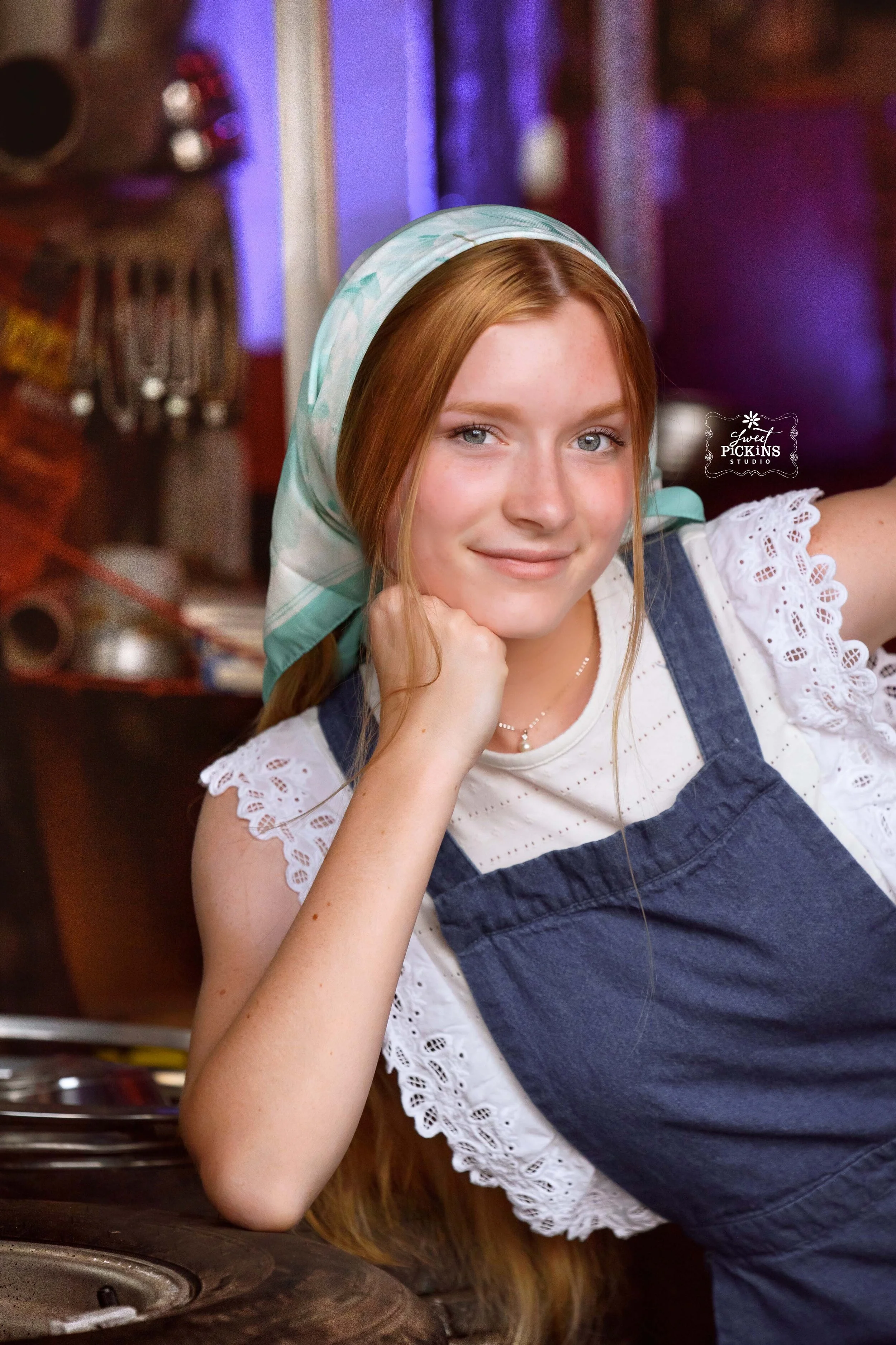 Retro Senior Girl Photography at Filling Station (Copy)