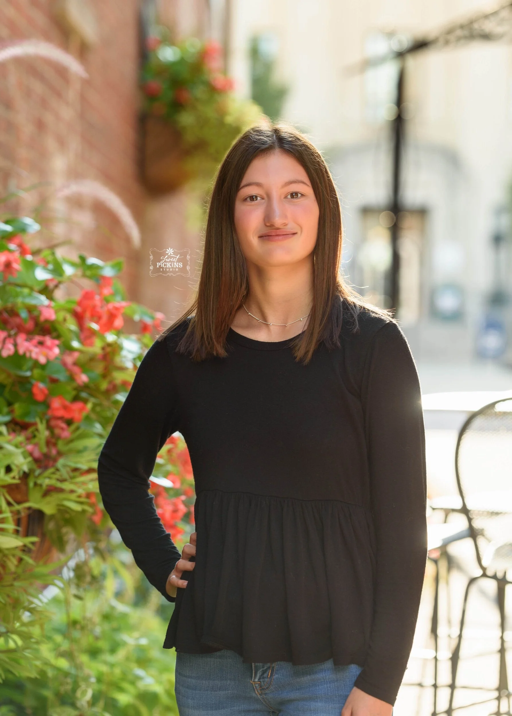 Garden Alley Senior in Kokomo, Indiana (Copy)