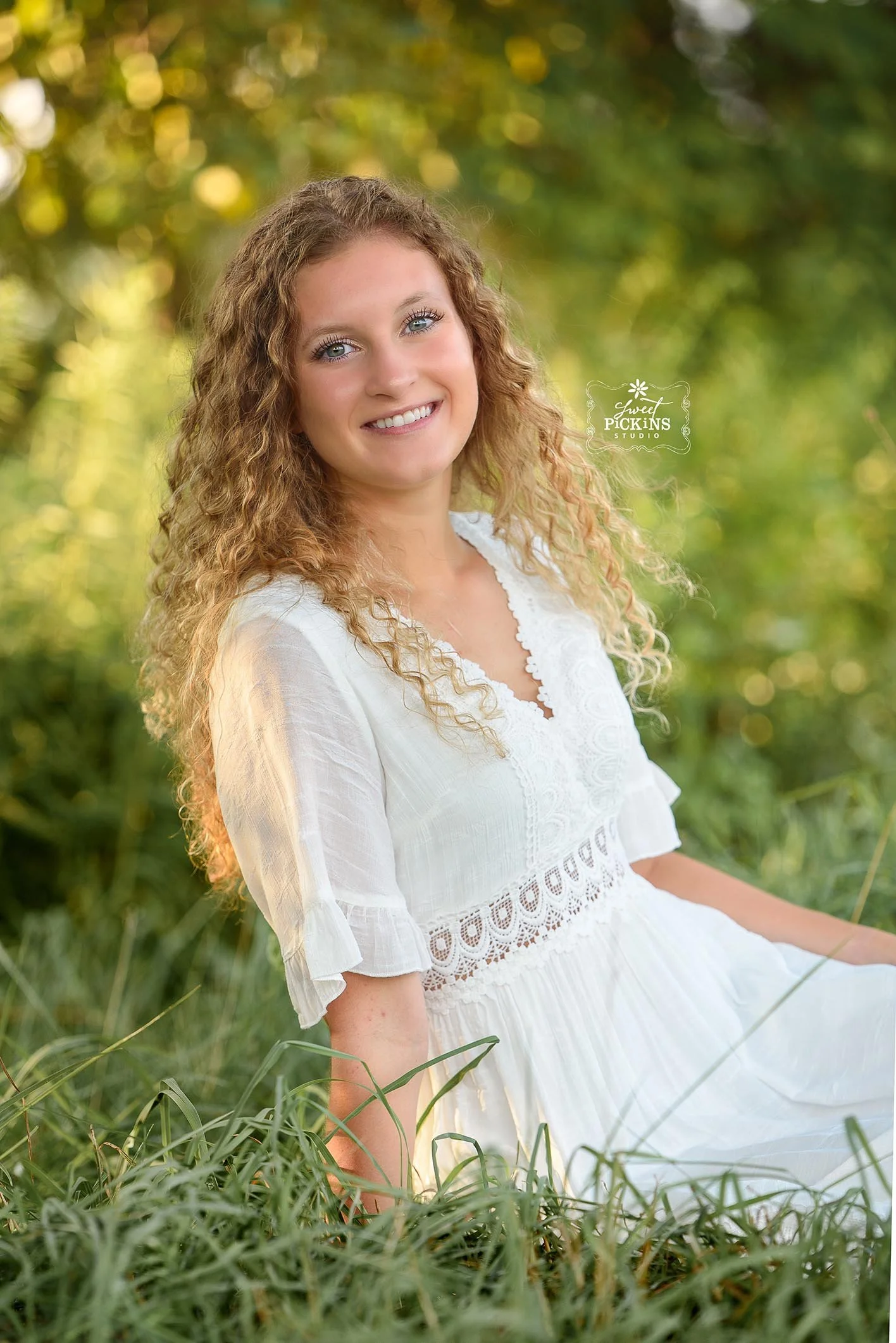 Classic Senior Portrait Photography (Copy)