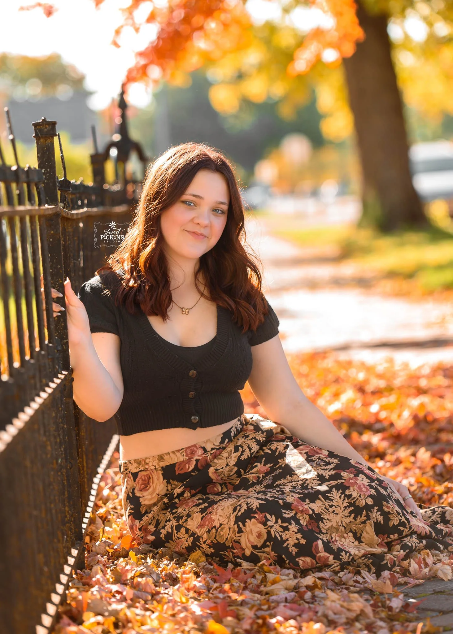 Peru, Indiana Fall Senior Photography in Floral Skirt (Copy)
