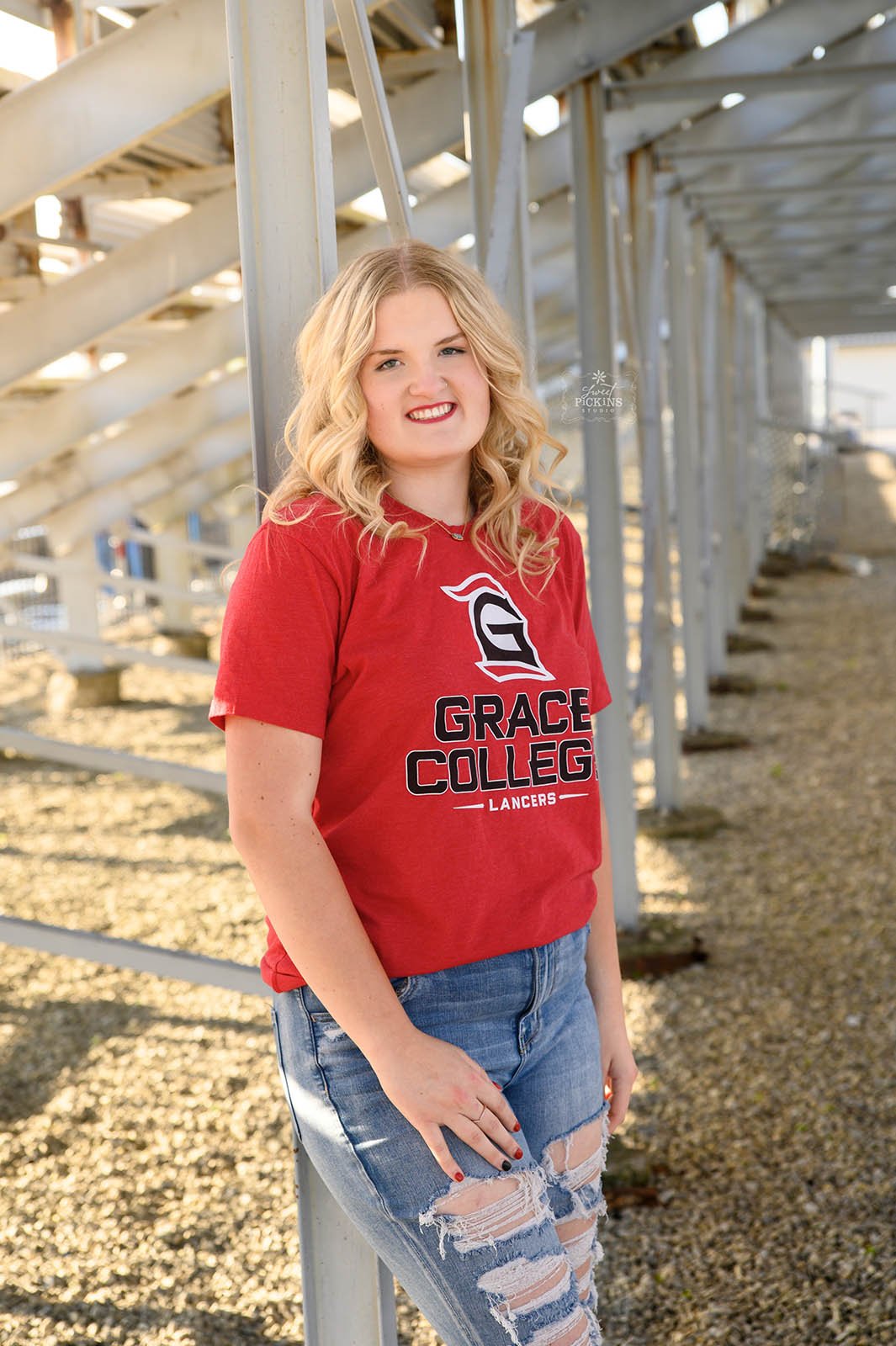 Bunker Hill, Indiana College T-shirt Senior Photography