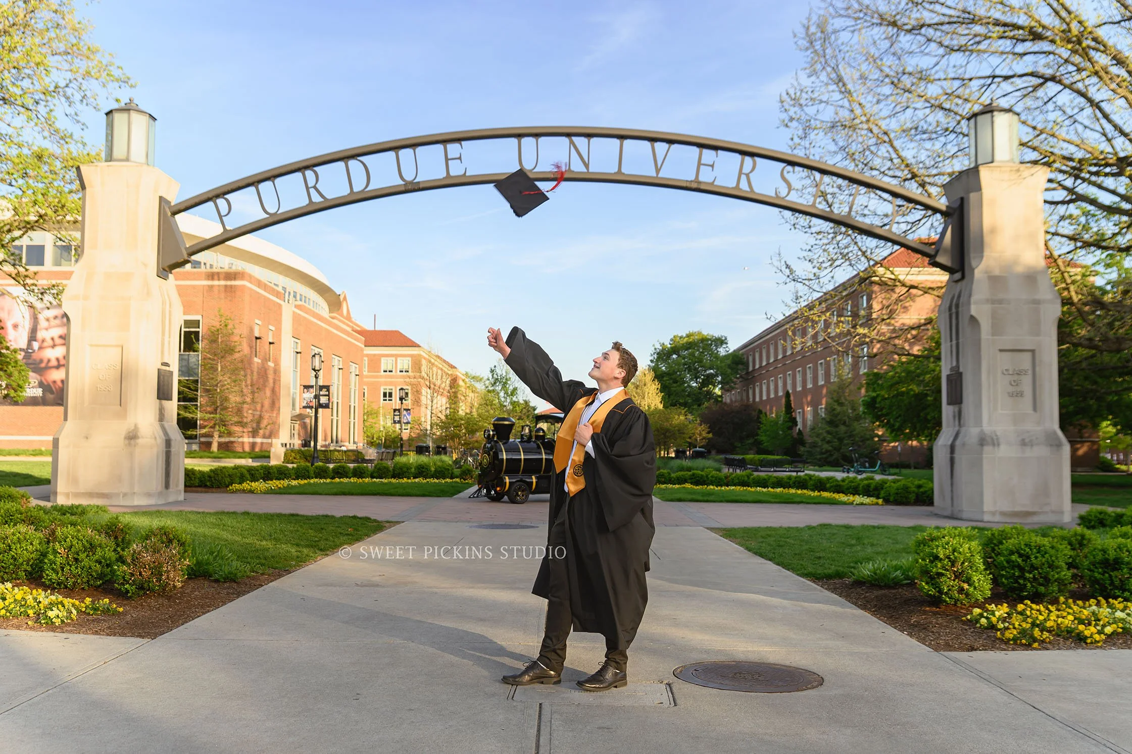 The Weavers | Purdue University Graduation Photography with Purdue Pete in West Lafayette, Indiana by Sweet Pickins Studio photographer Amanda Wilson ©