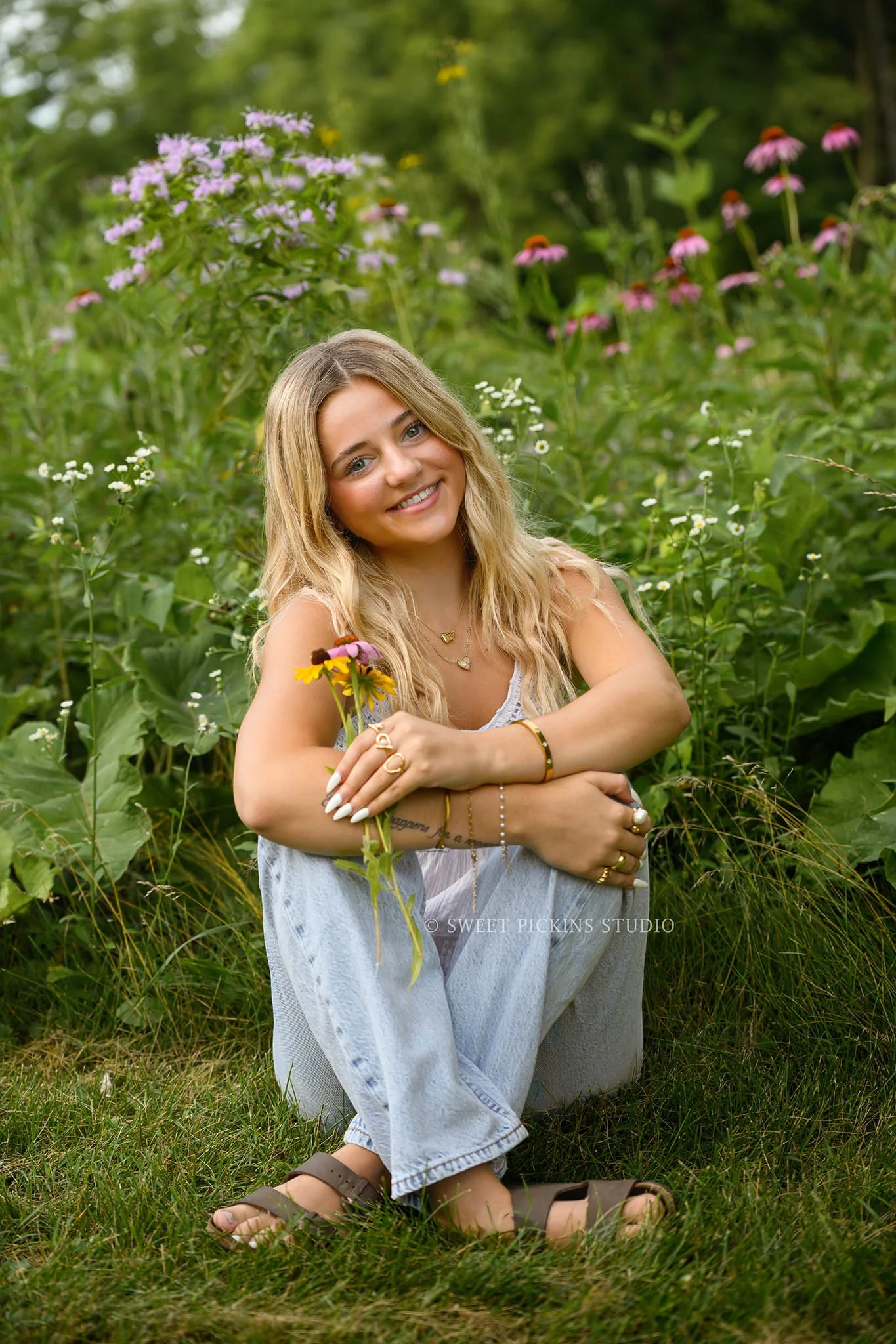 Addison’s Peru, Indiana Wildflower Senior Photography in Summer golden hour wearing white eyelet tank top and denim jeans  by Sweet Pickins Studio senior photographer Amanda Wilson  ©