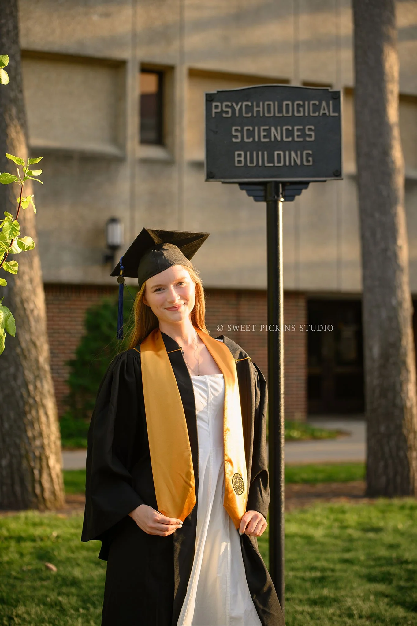Maggie’s Purdue University Graduation Portraits in West Lafayette, Indiana at Psychology Building by Sweet Pickins Studio senior photographer Amanda Wilson ©
