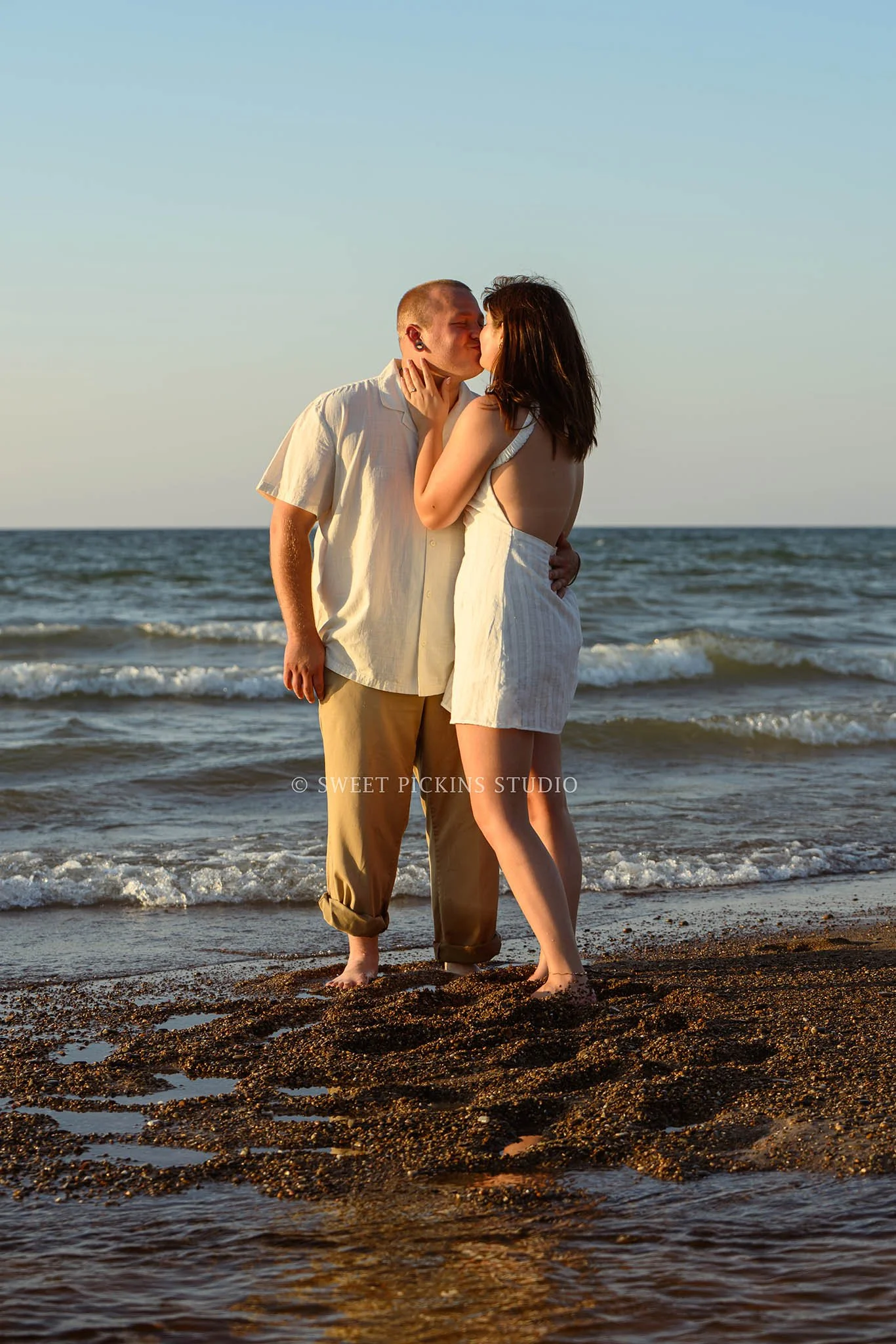 Beach Engagement Photography at Lake Michigan for Couple by Sweet Pickins Studio photographer Amanda Wilson ©