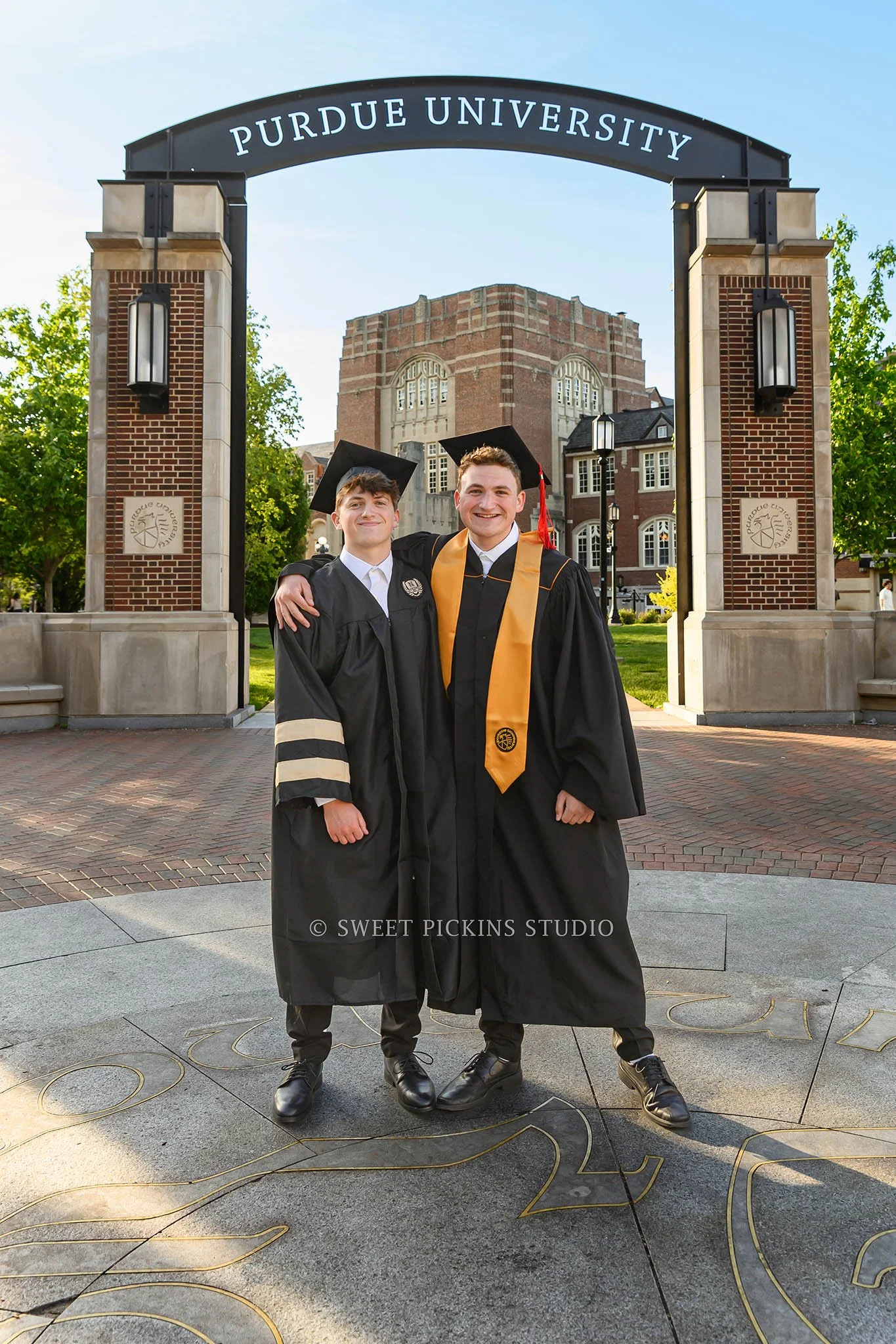 The Weavers | Purdue University Graduation Photography for brothers in West Lafayette, Indiana by Sweet Pickins Studio photographer Amanda Wilson ©