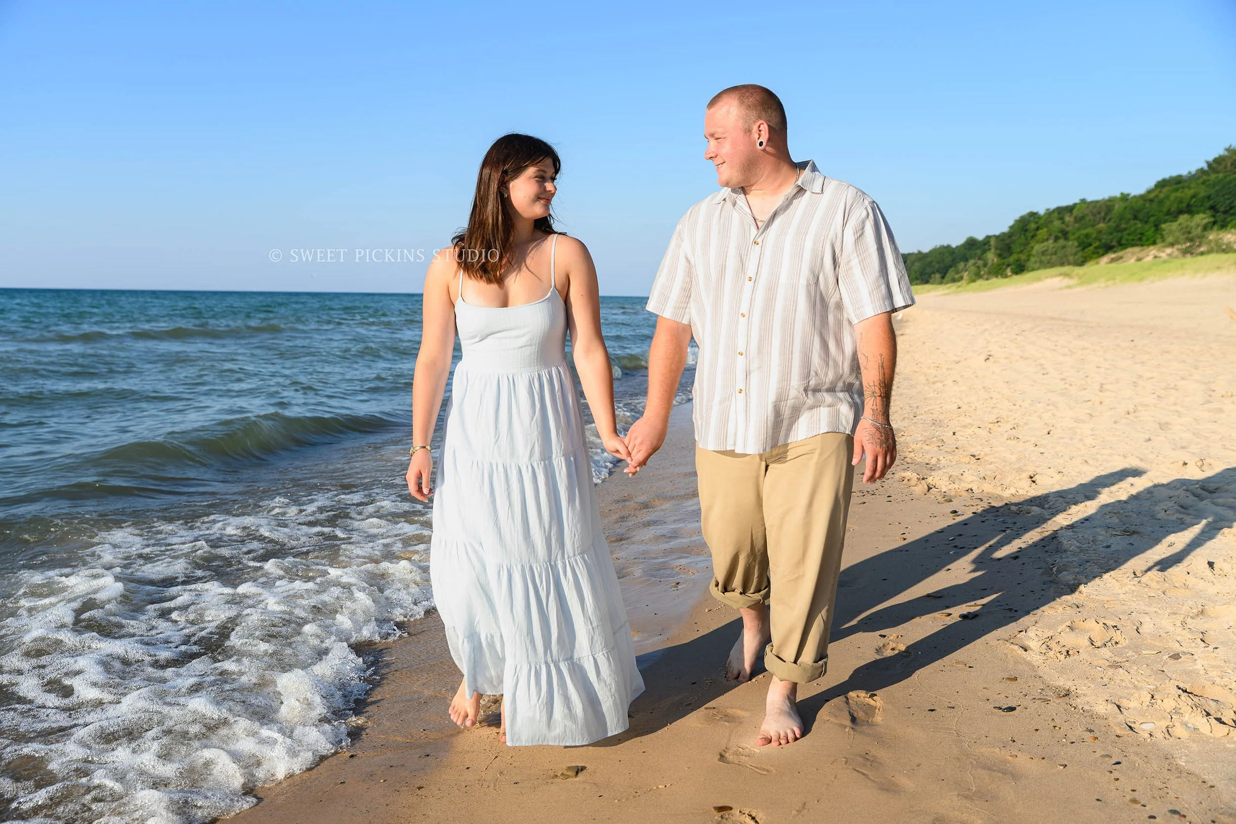Beach Engagement Photography for Couple at Indiana Dunes on Lake Michigan by Sweet Pickins Studio photographer Amanda Wilson ©