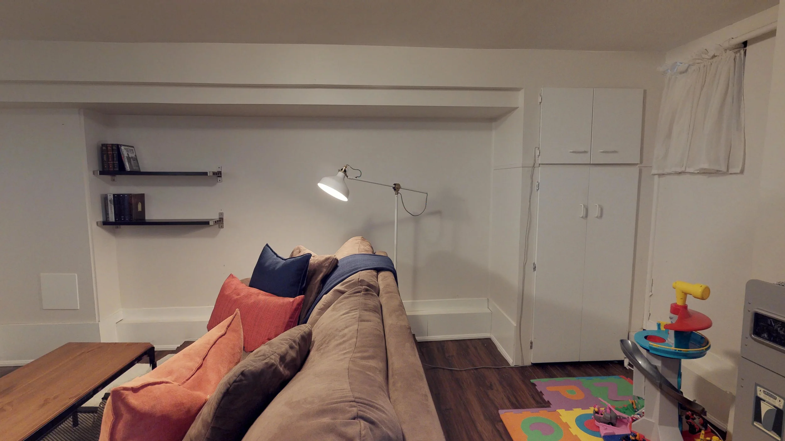 CRxFBAgCpoD - Basement(1).jpg