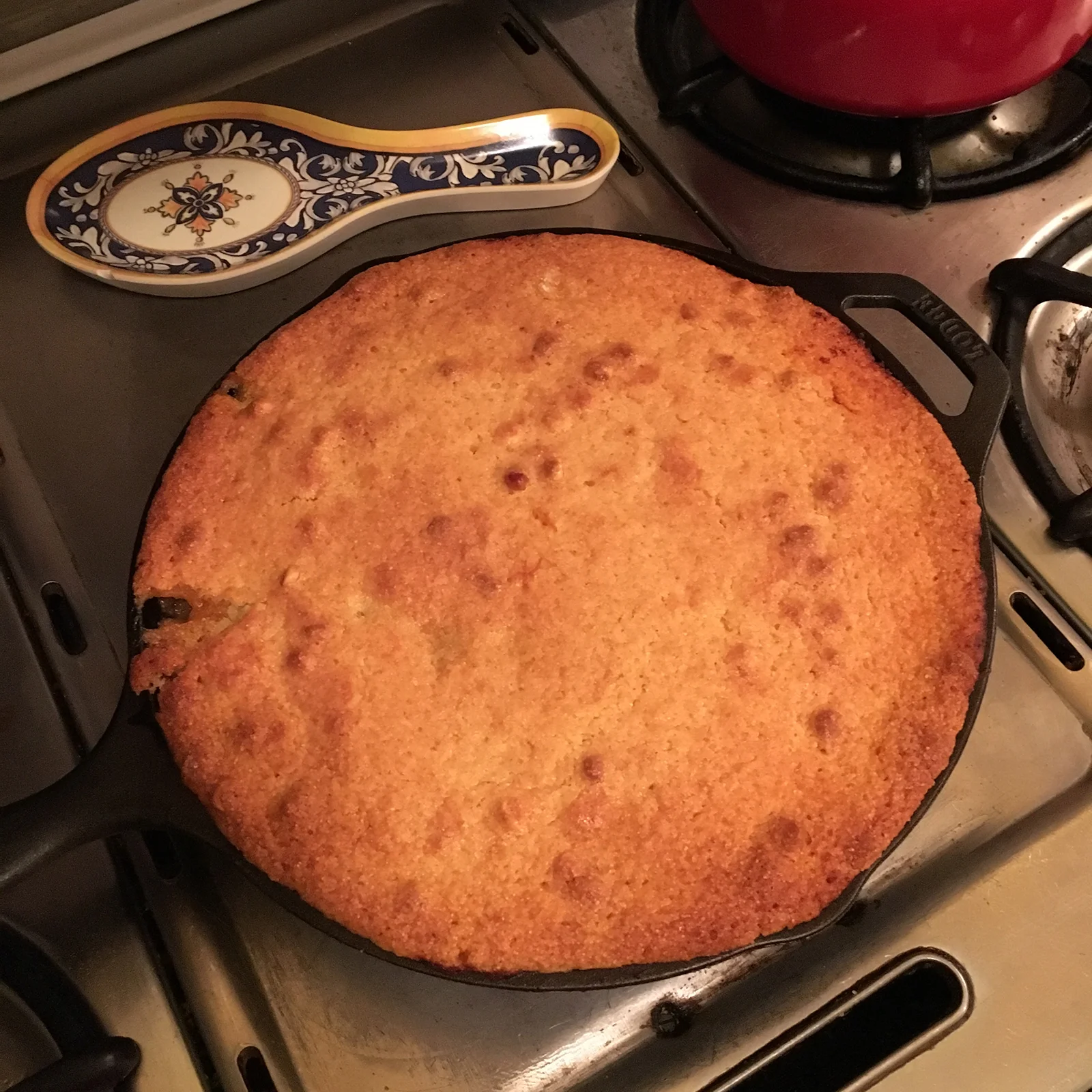 skillet cornbread_1600.jpg