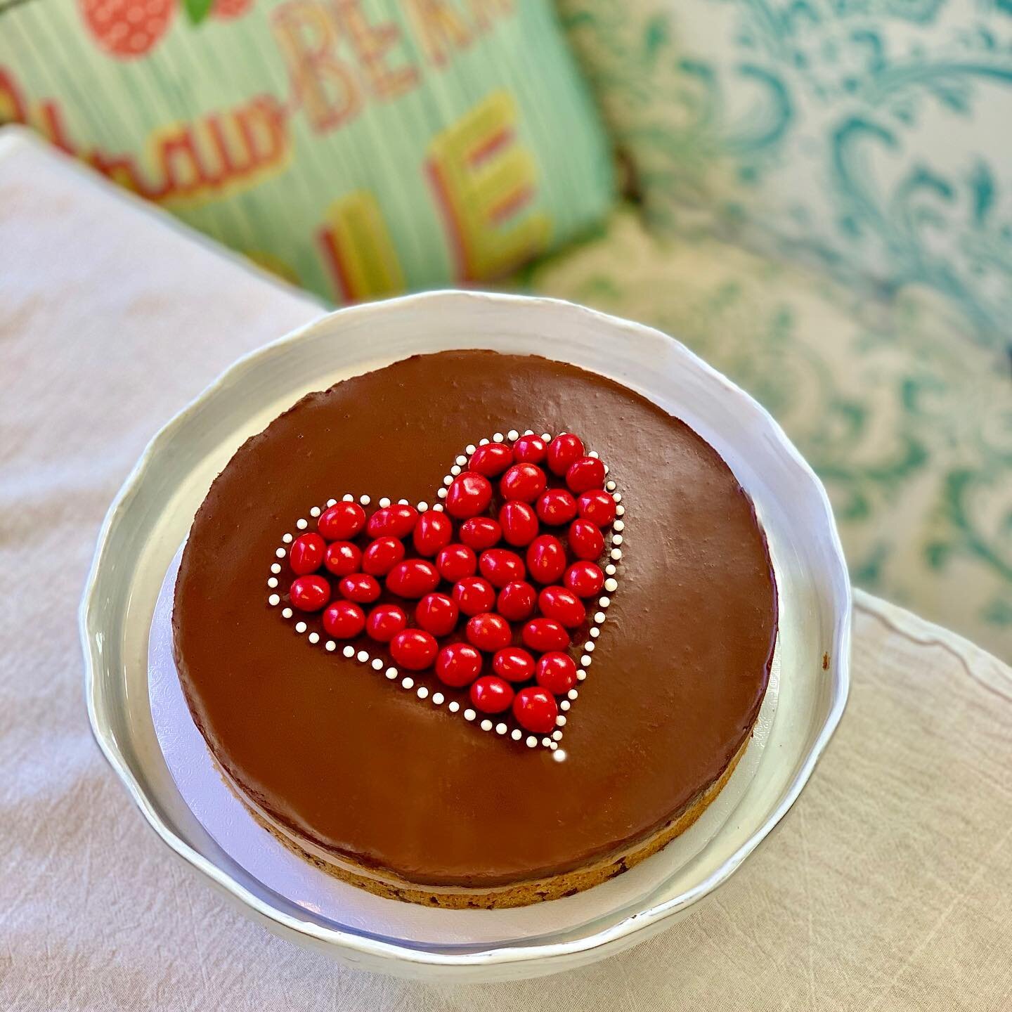 Valentine&rsquo;s Day Chocolate Chip Peanut Butter Pie. I saw this recipe in different versions at least ten times this week so I thought I would adapt it for Valentine&rsquo;s Day for my husband who loves all these things, except not so much pie. We
