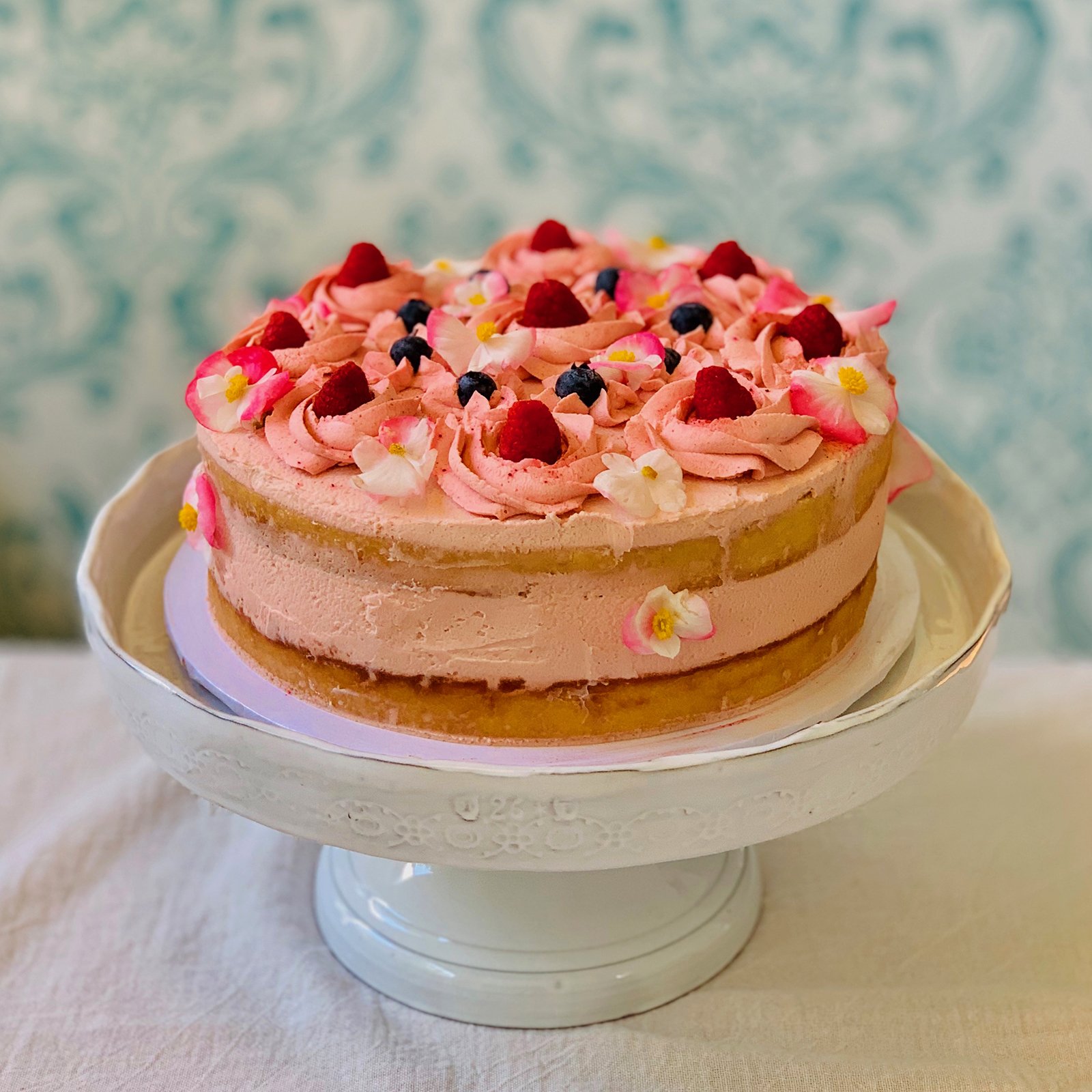 Berry Cake_1600.jpg