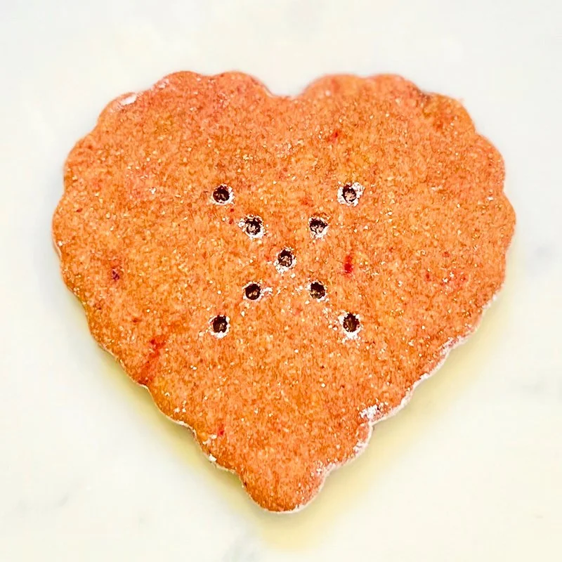Heart_Biscuit_SQ_800.jpg