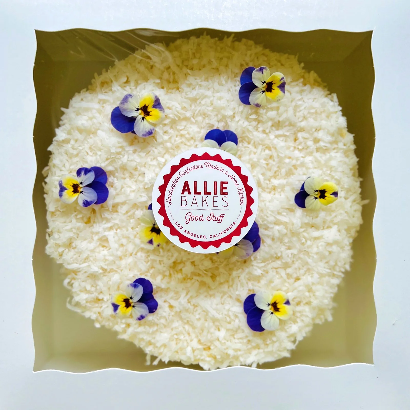 Coconut_Cake_BOX_SQ_1600.jpg