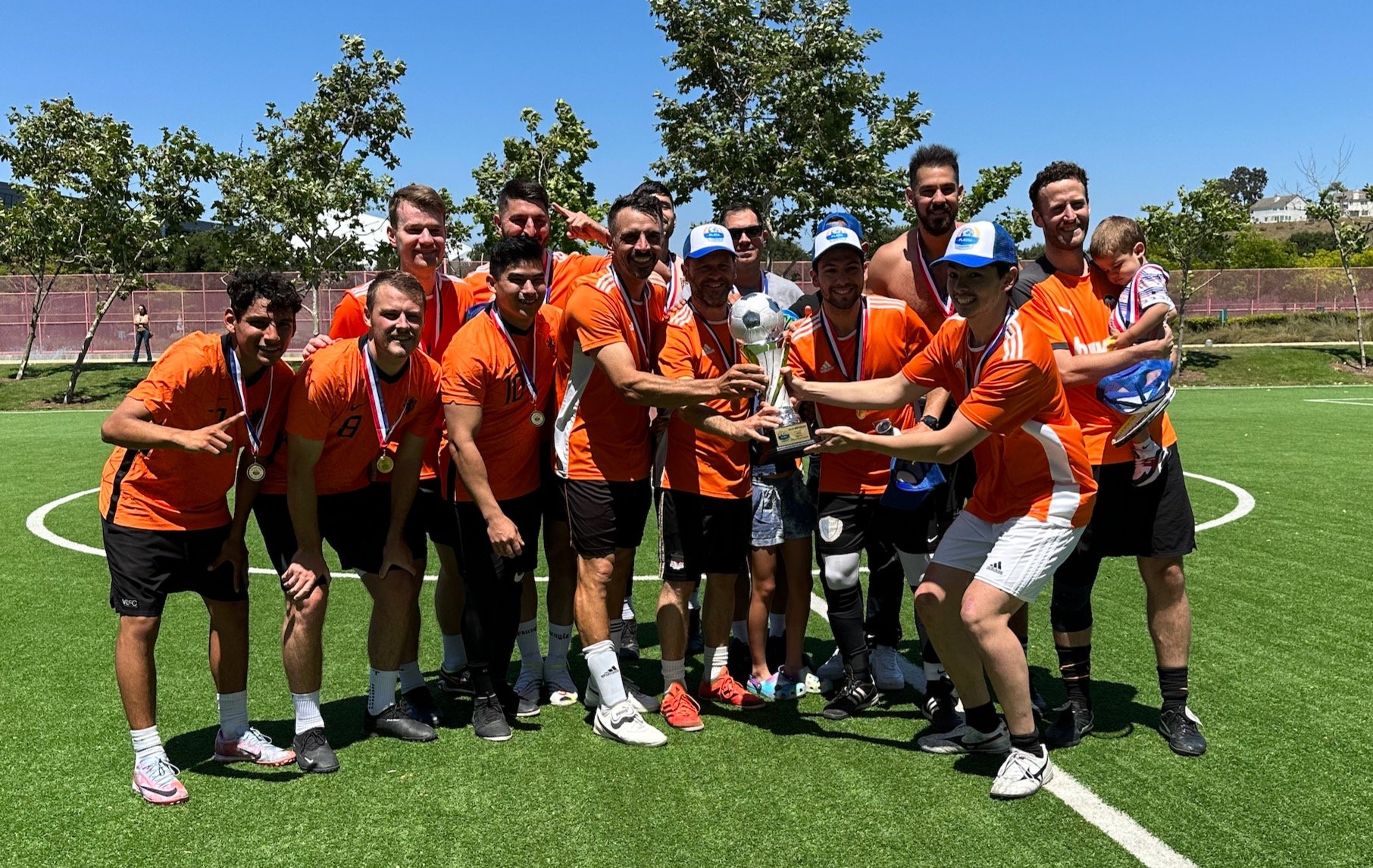 Victoria_Andrés are the Campeonato de Fútbol Playa 2023 champions