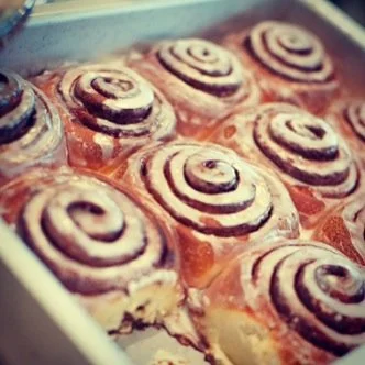 cinnamon buns (1).JPG