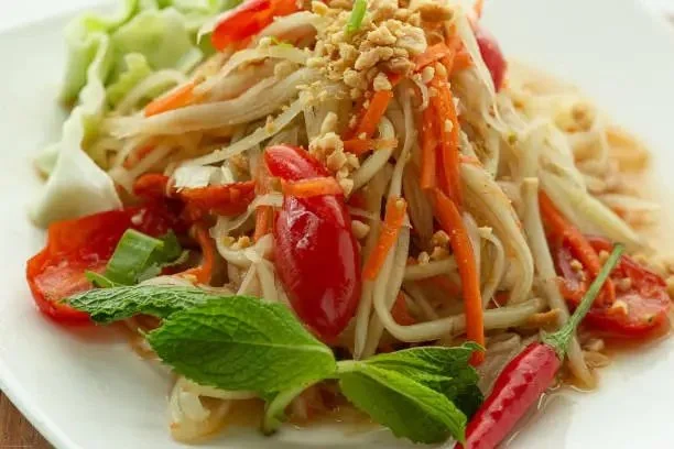 papaya salad.jpg