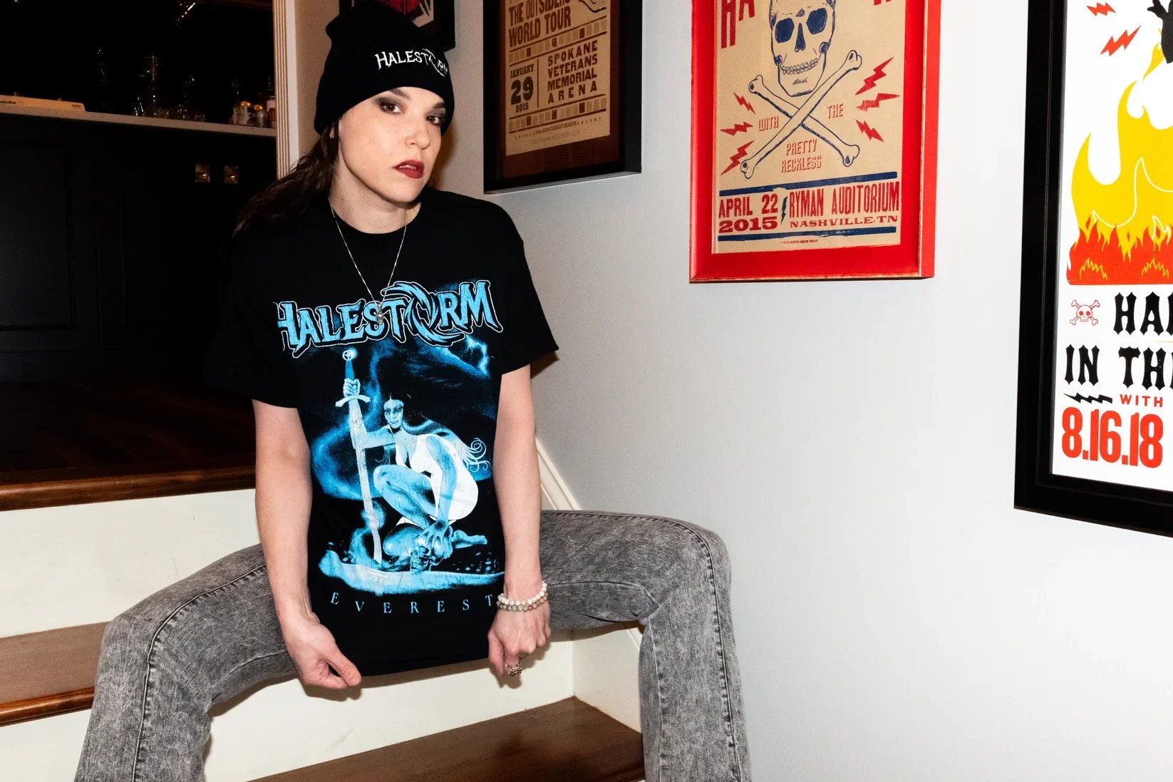 LzzyMerch-11.jpg.webp
