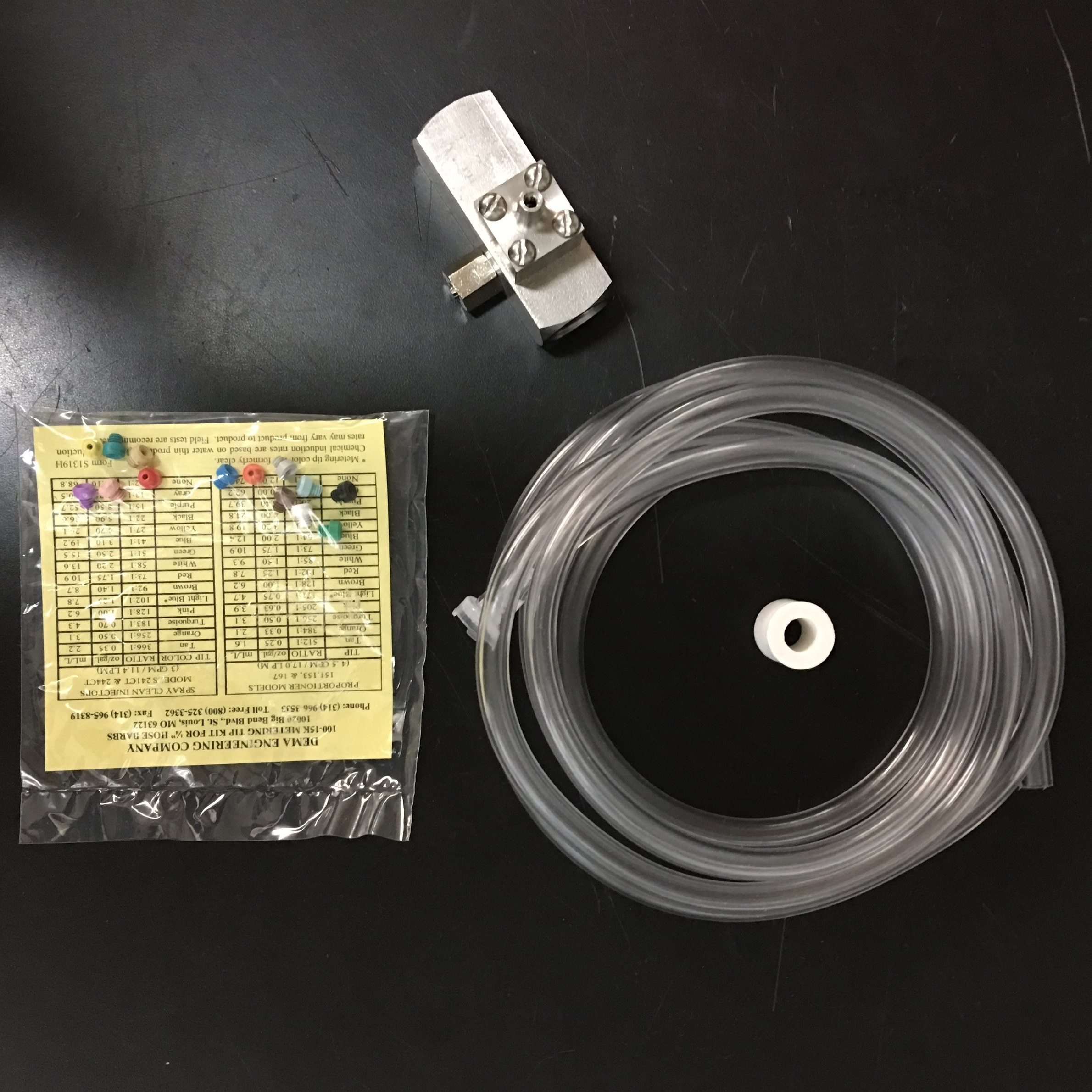 TF0402S - Inline Injector, 1/2"NPT
