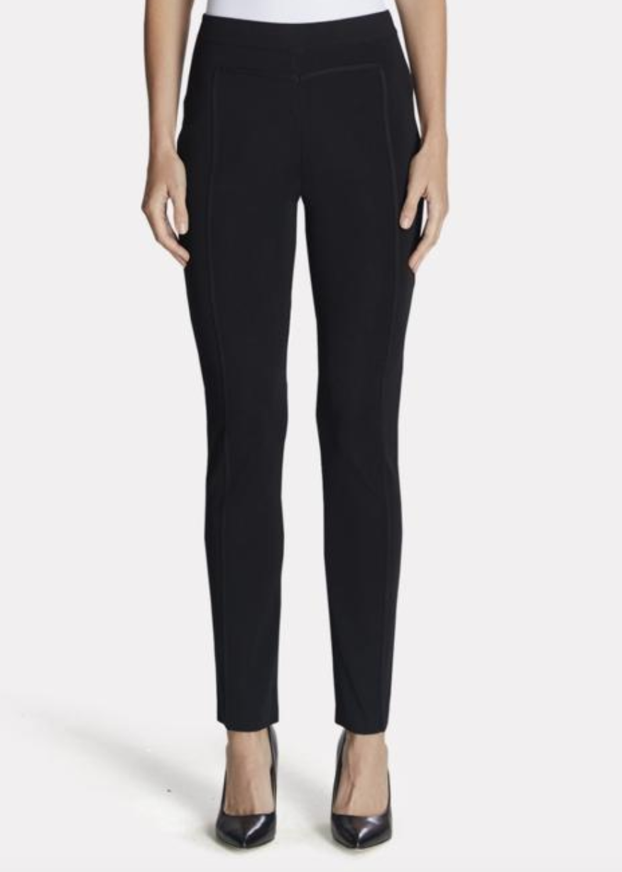 <a href="http://www.misook.com/item/kp08/201304/seam-detail-legging?utm_source=gcfam&utm_medium=TK&utm_campaign=MSK7591" rel="nofollow">Seam Detail Leggings</a>