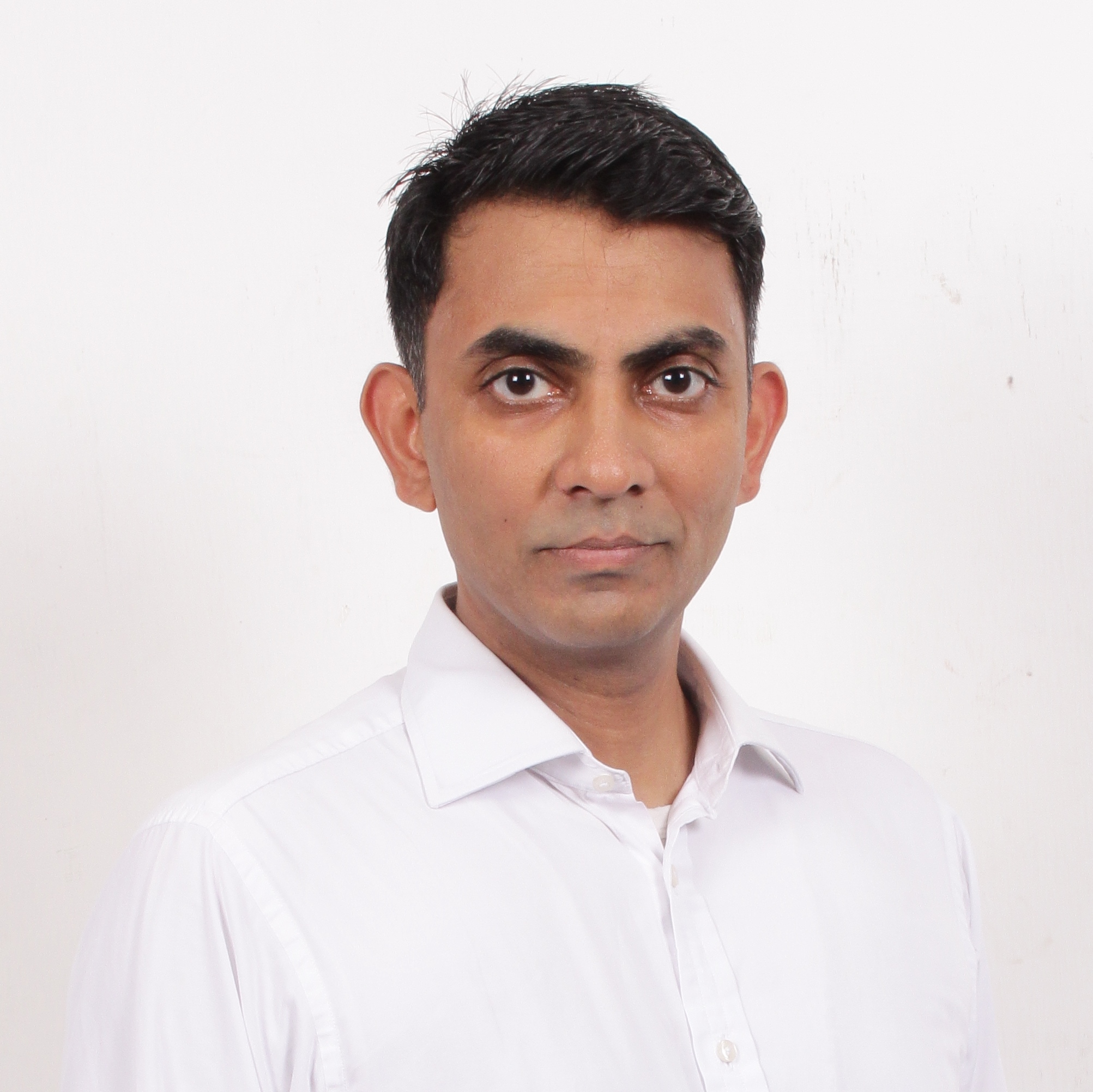 Karthik Krishna – Managing Director.jpg