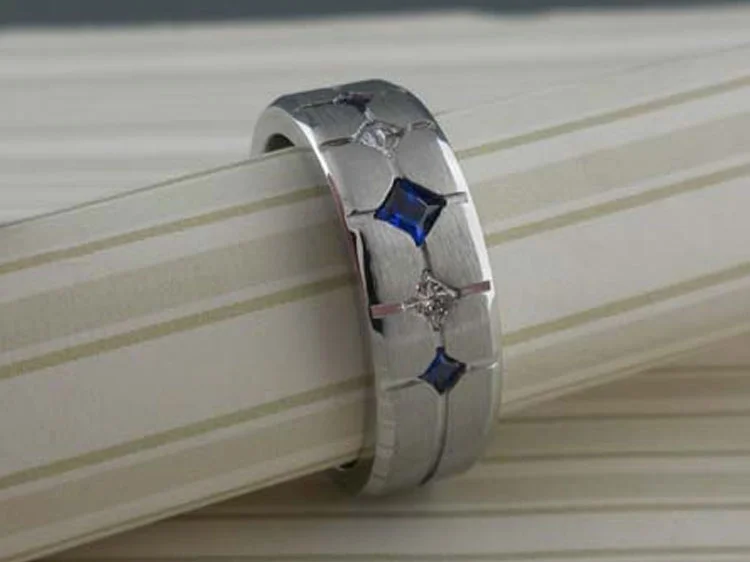 Cobalt Chrome with Sapphires