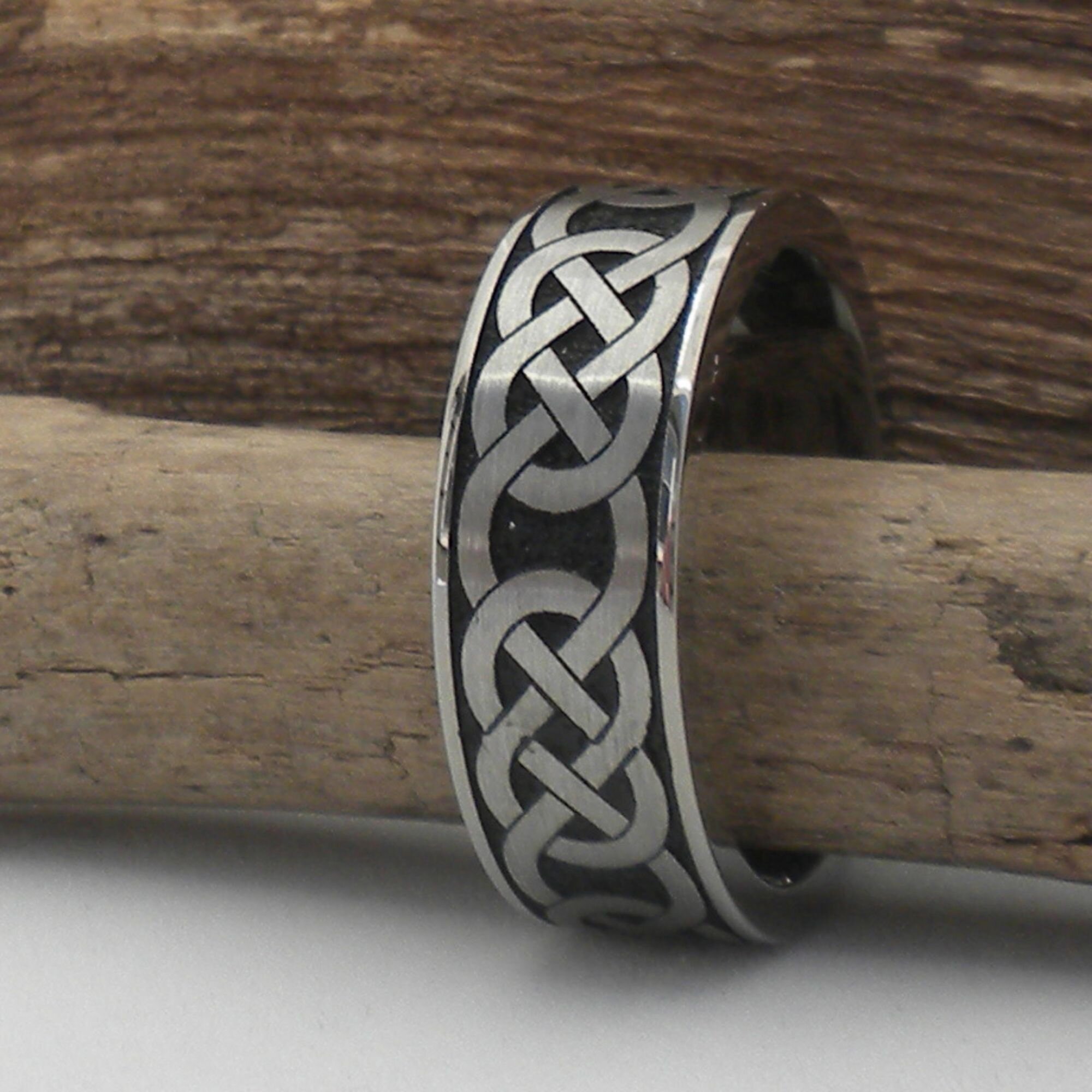 Titanum Celtic Wedding Ring