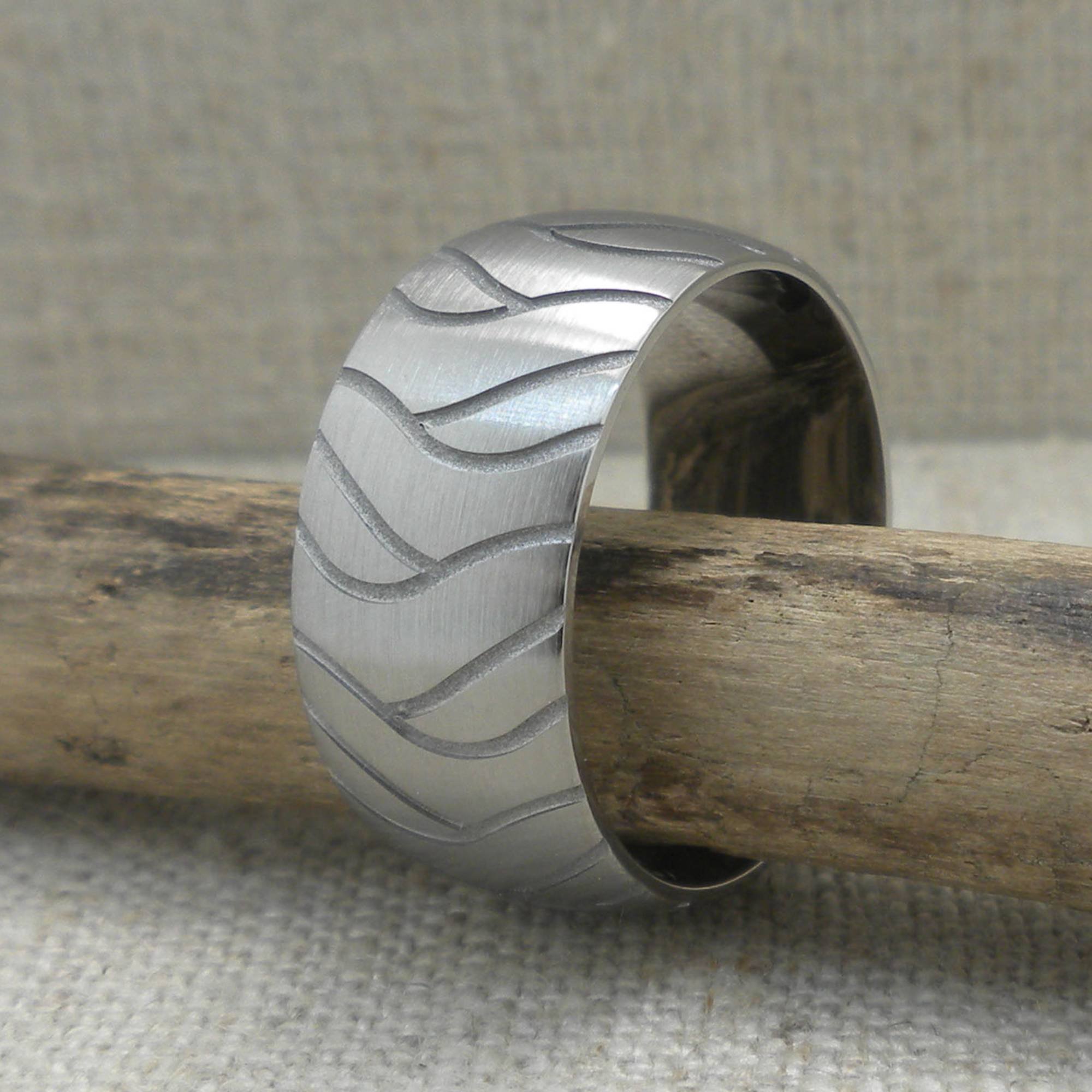 Supercycle Wedding Band