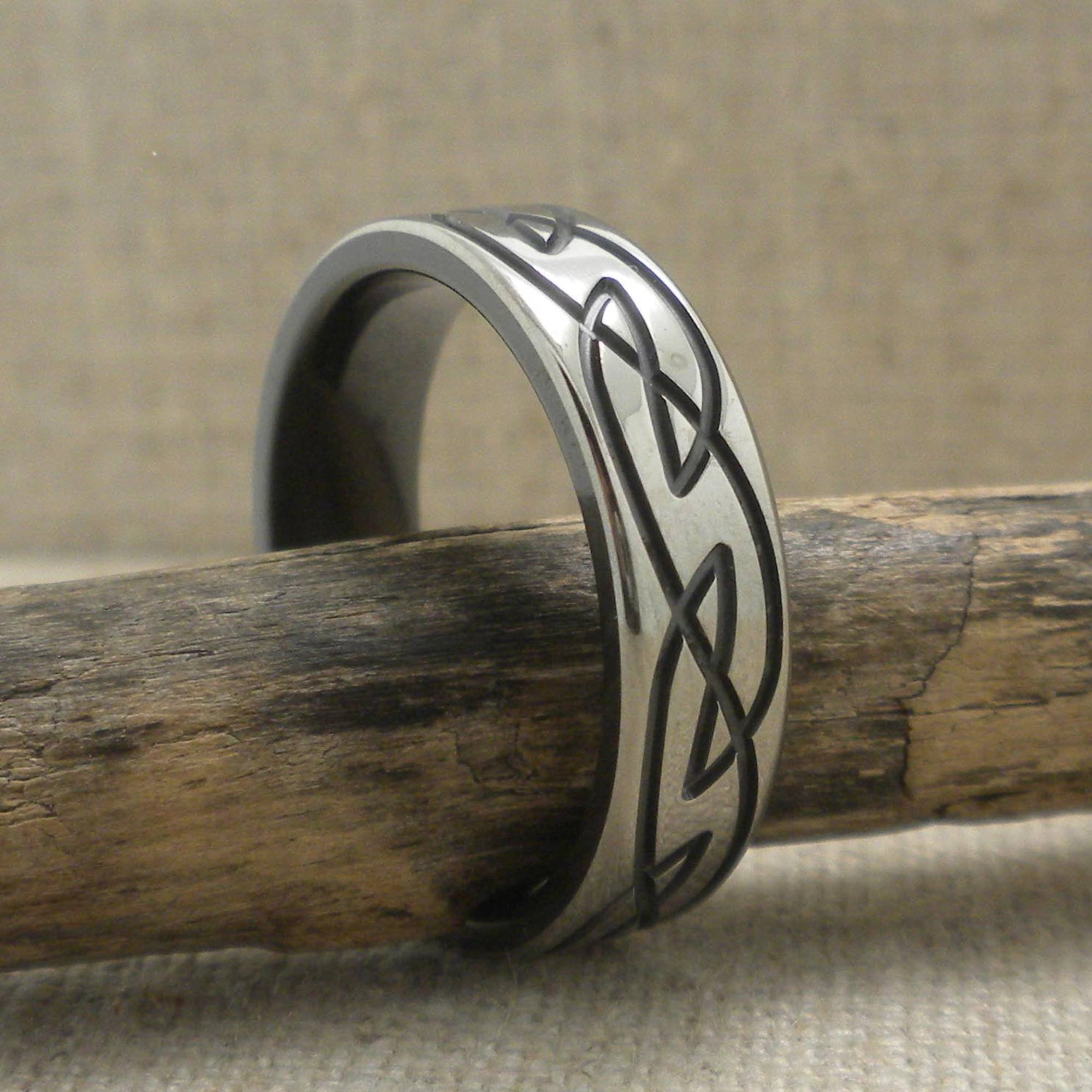 Geti Celtic Wedding Ring