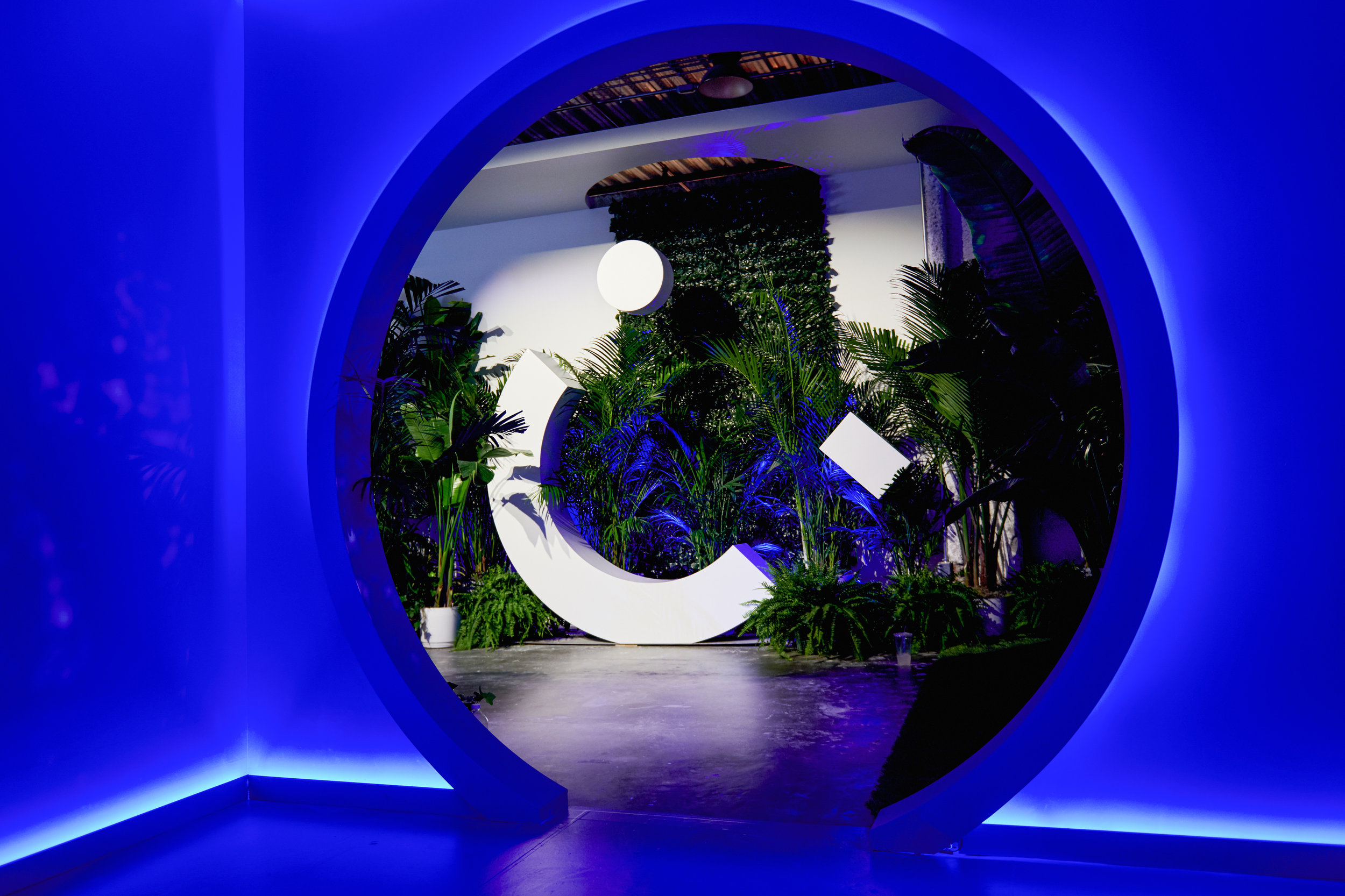 le-visible-visible-eventspace-horiz.jpg