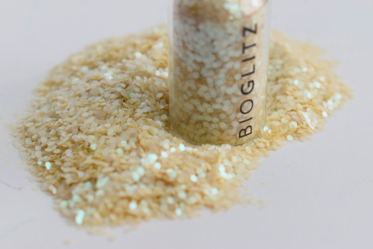 Diamond Dust Biodegradable Glitter by BioGlitz – Shop Will Beauty