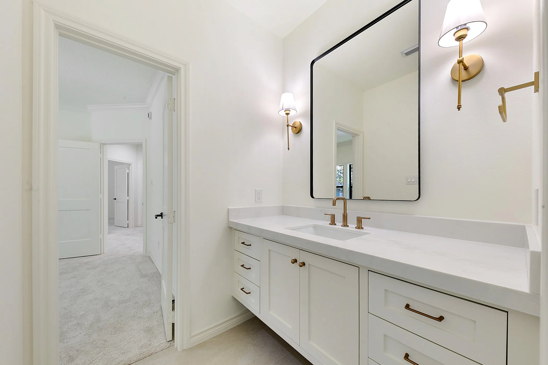 4528 Evergreen -30.JPG