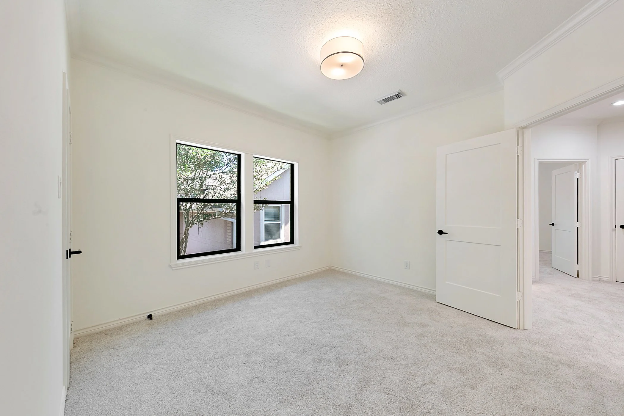 4528 Evergreen -32.JPG