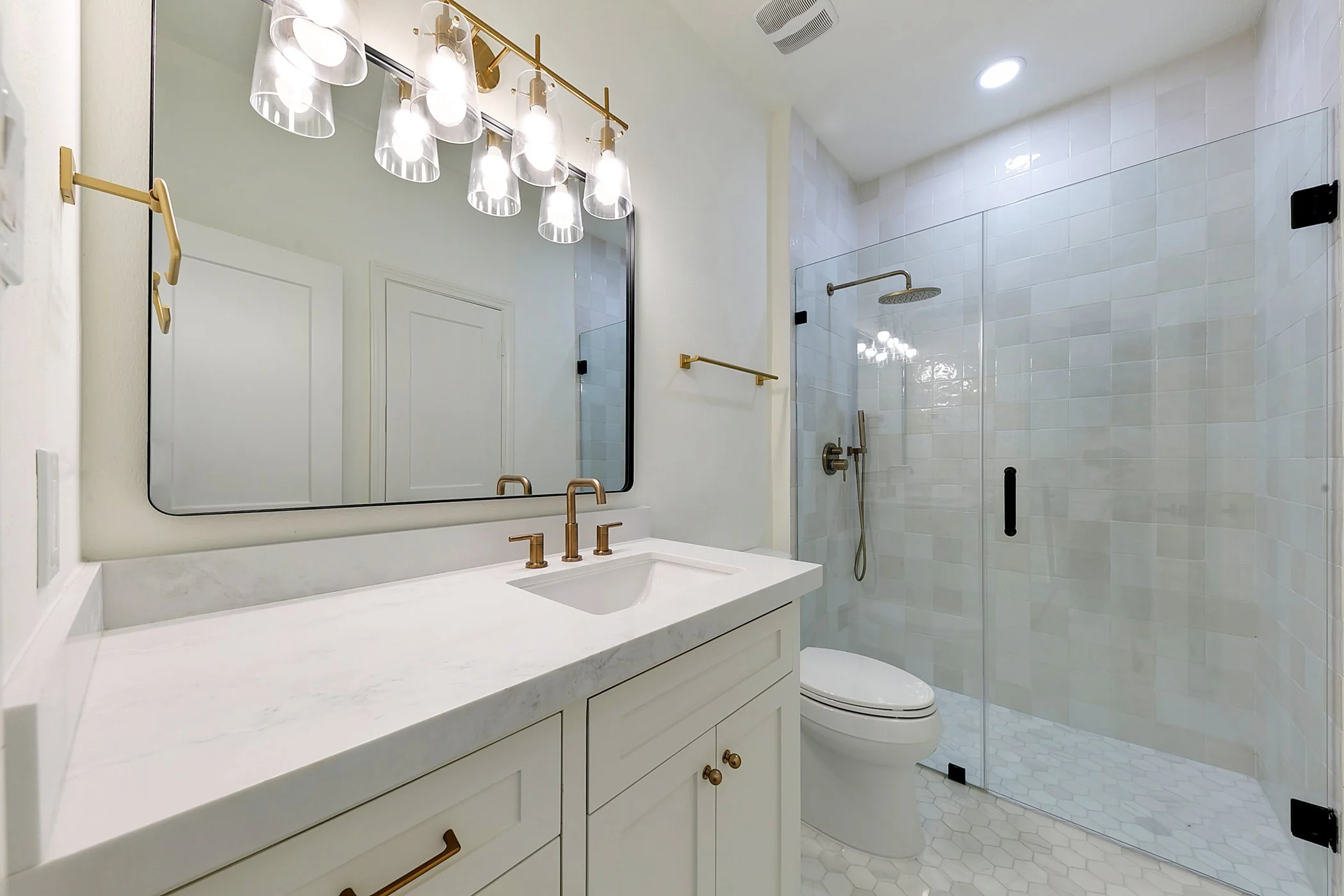 4528 Evergreen -33.JPG