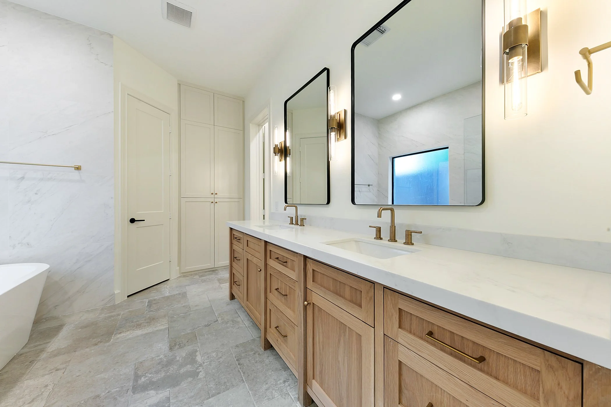 4528 Evergreen -24.JPG