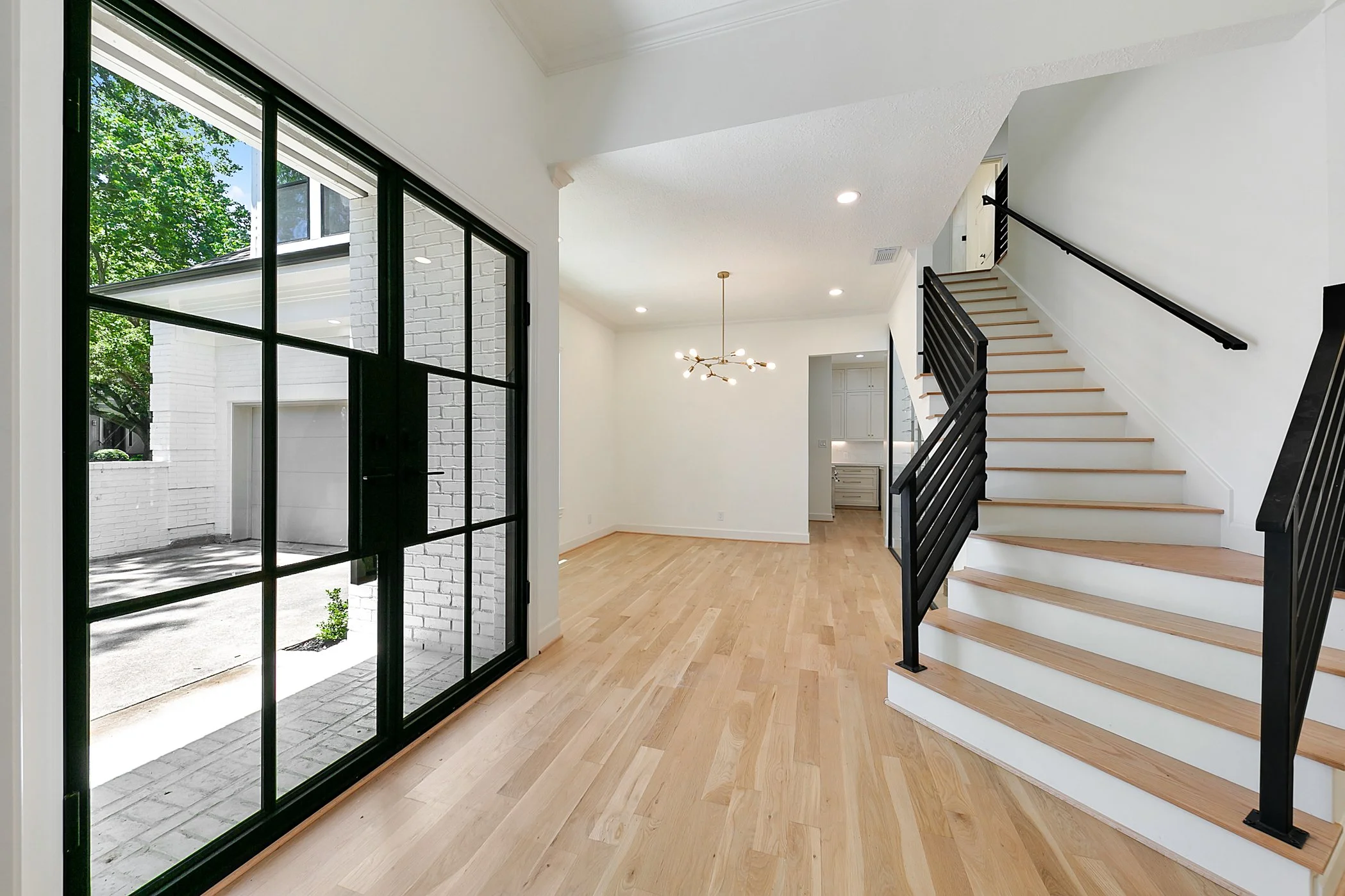 4528 Evergreen -03.JPG